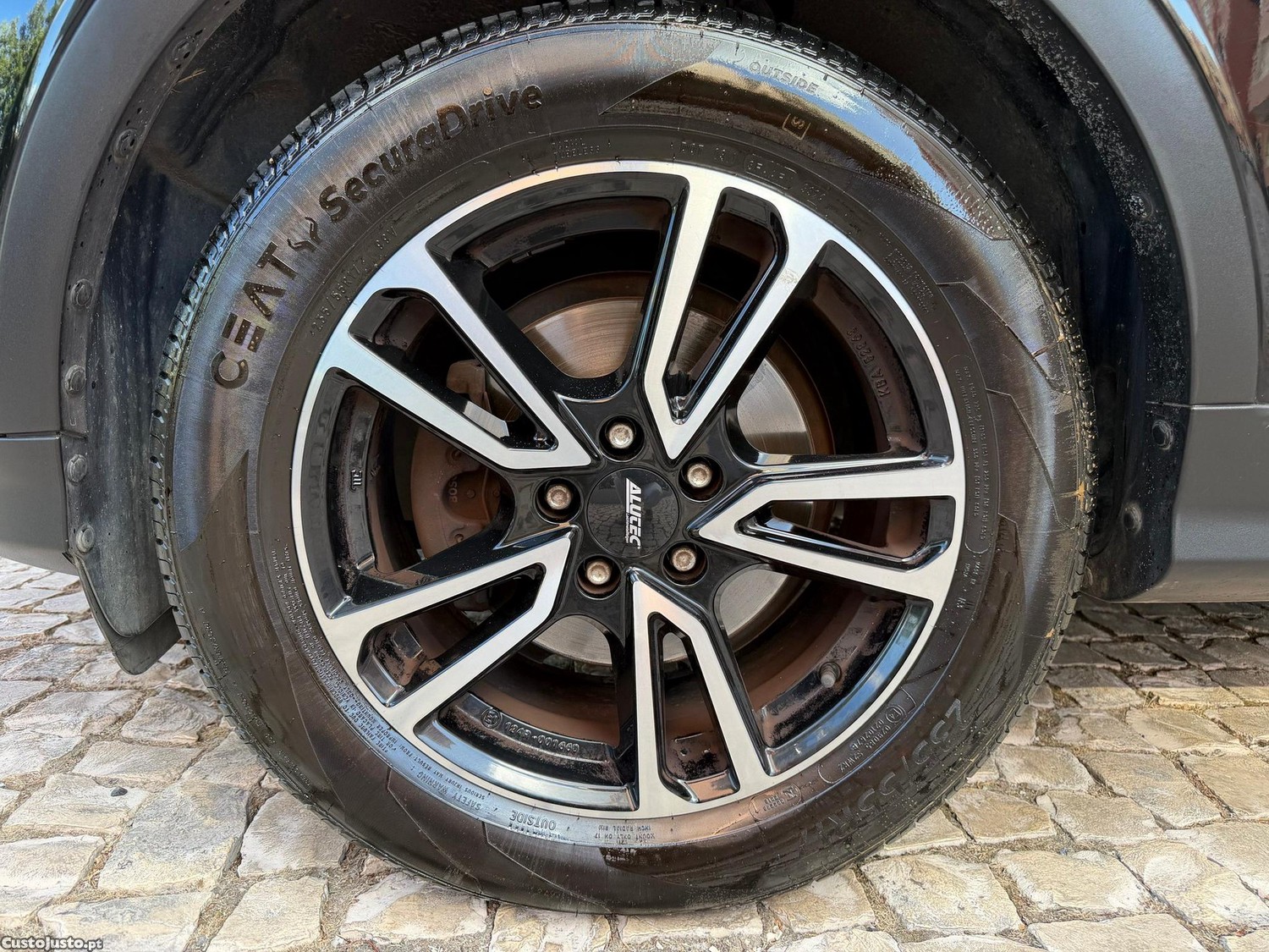 Ford Kuga 1.5 EcoBlue TITANIUM — fotografia 11
