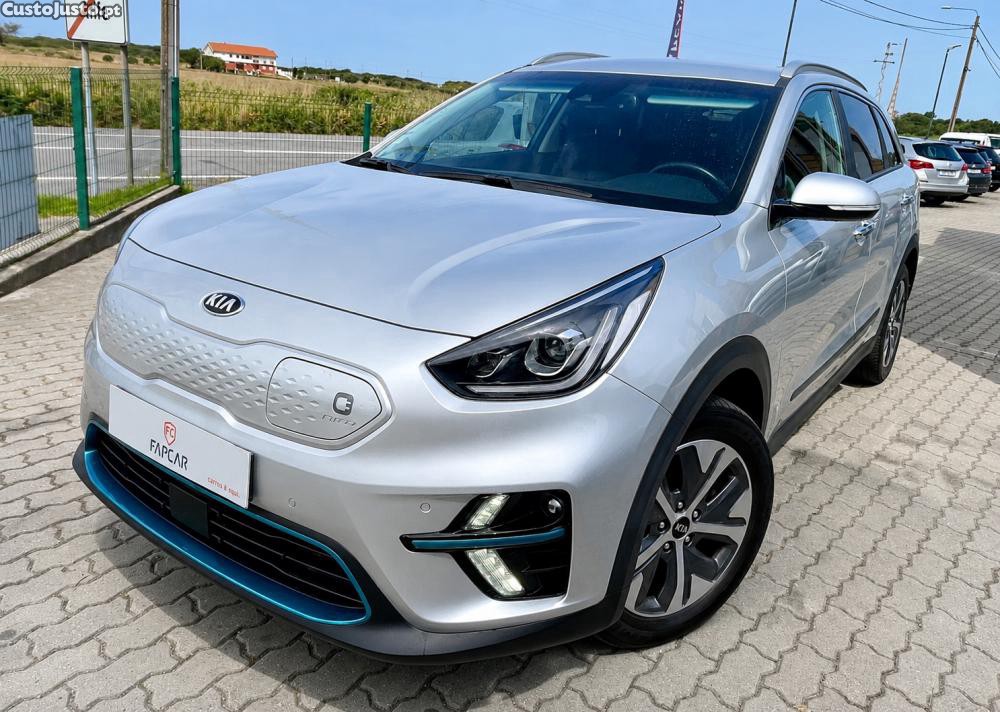 Kia e-Niro E-NIRO EV 64KWH TECH — fotografia 17