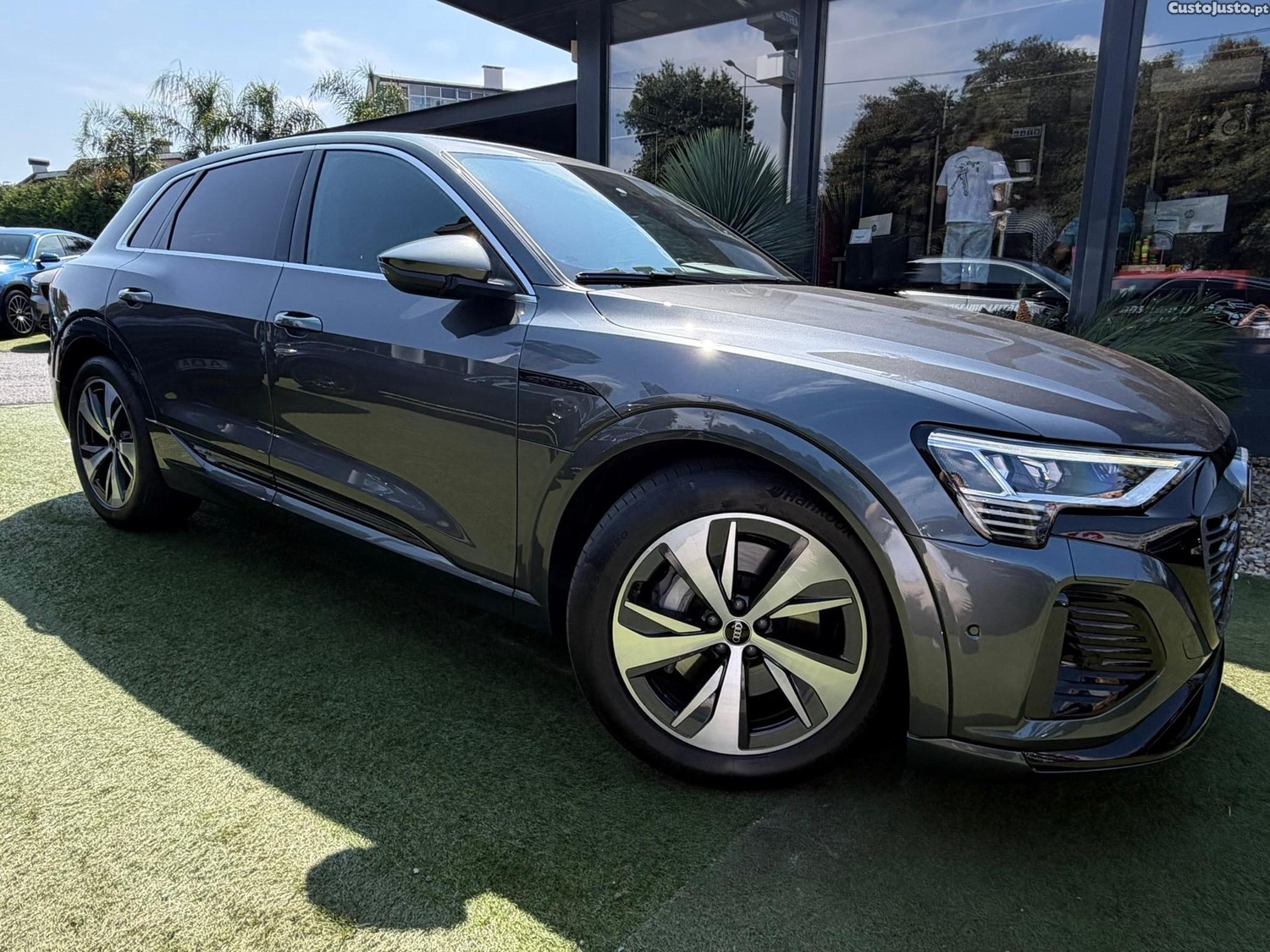 Audi Q8 e-Tron 50 quattro S line — fotografia 22