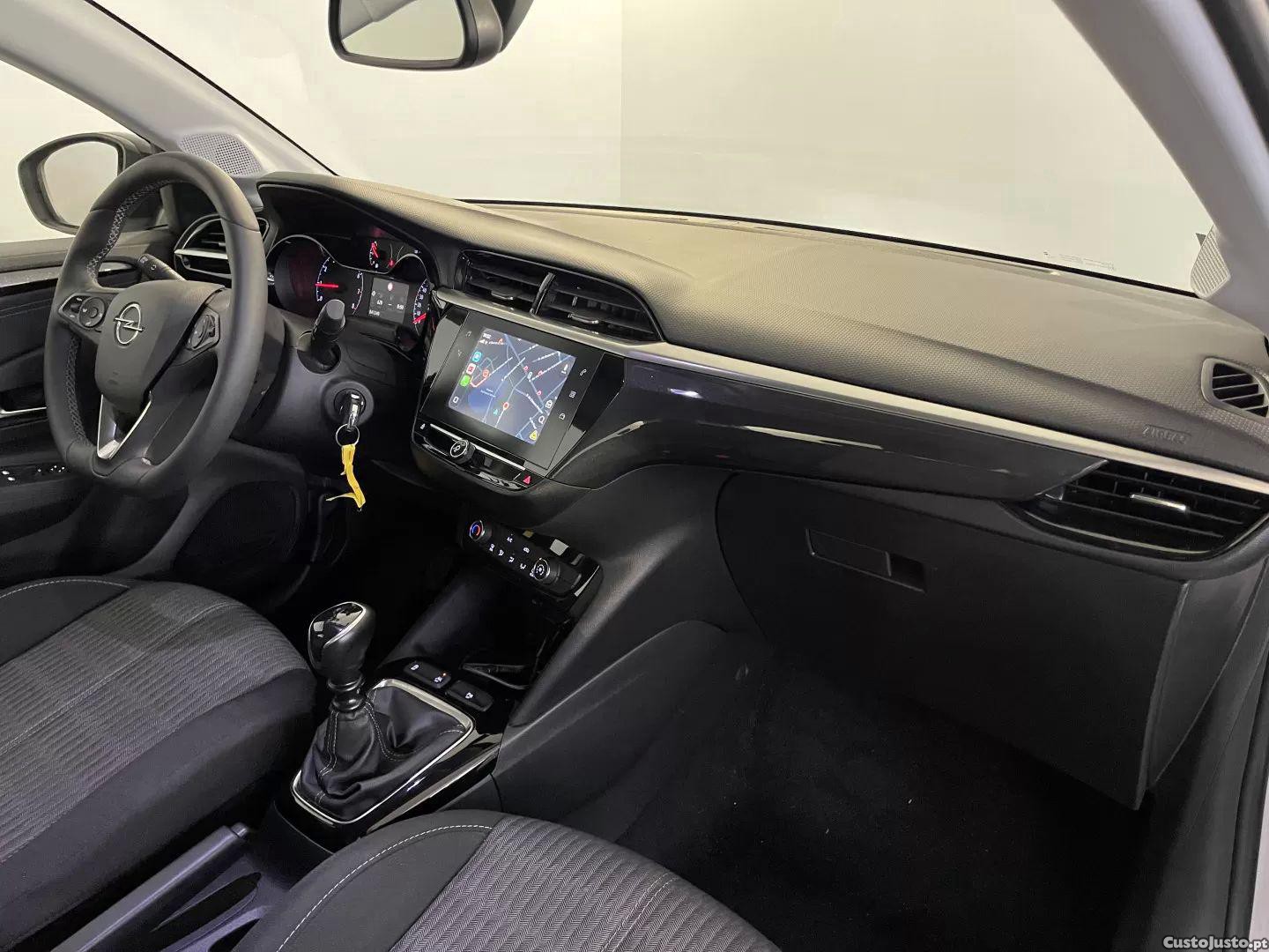 Opel Corsa 1.2 t edition — fotografia 17