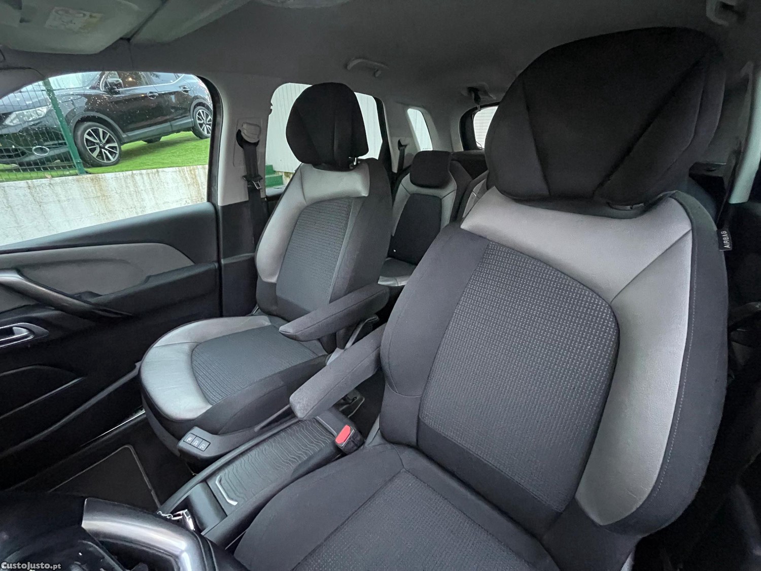 Citroën C4 Spacetourer SHINE — photo 5