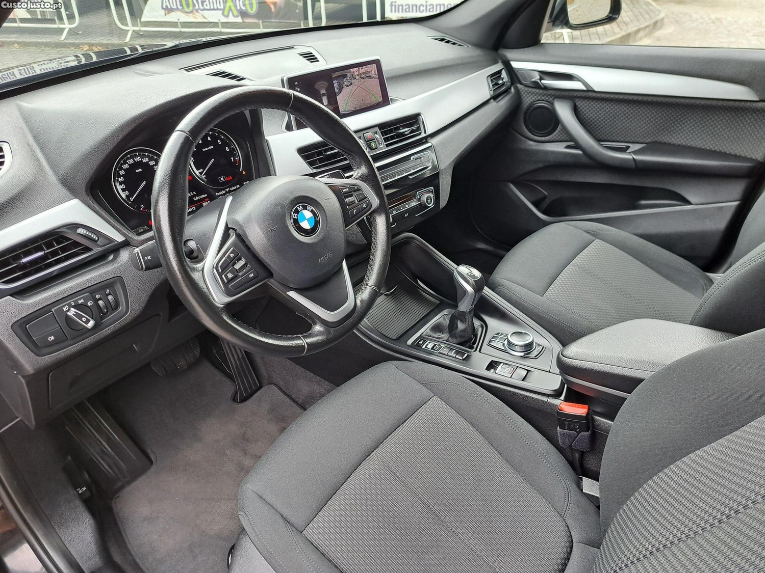 BMW X1 25 e xDrive Corporate Edition — fotografia 20