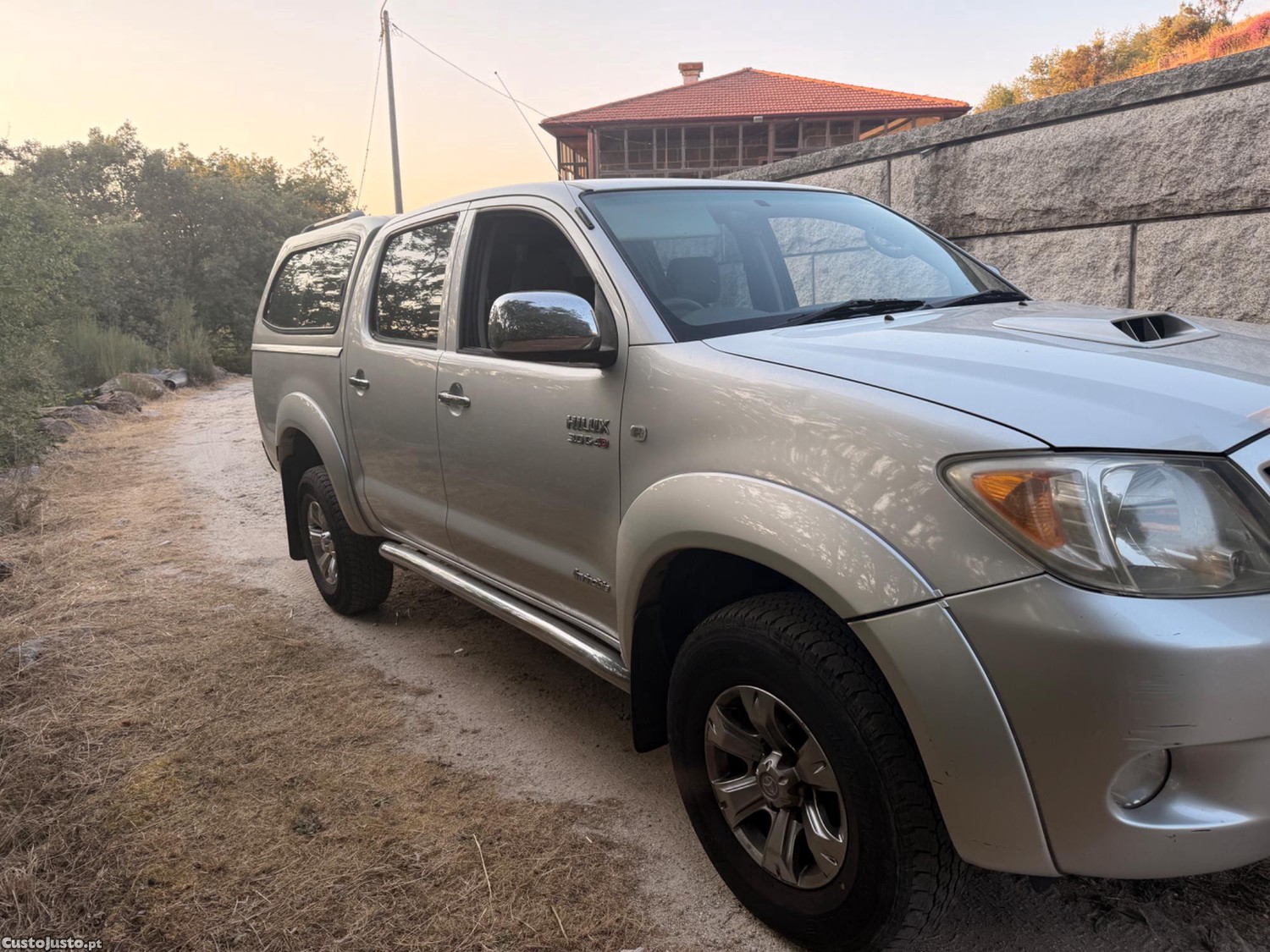 Toyota Hilux Invincible D4D 170 Auto — fotografia 6