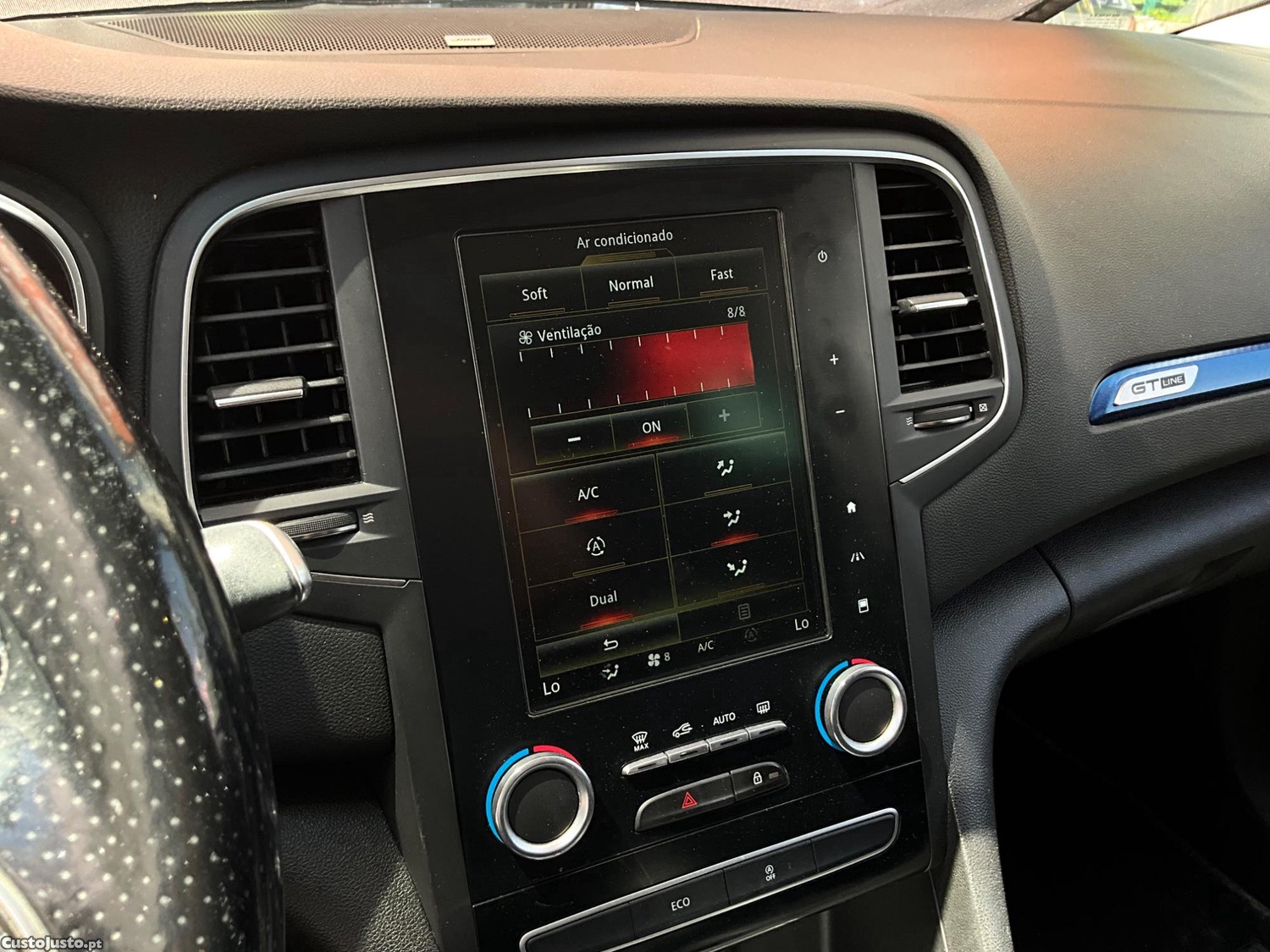 Renault Mégane 1.5 Blue dCi GT Line EDC — fotografia 4
