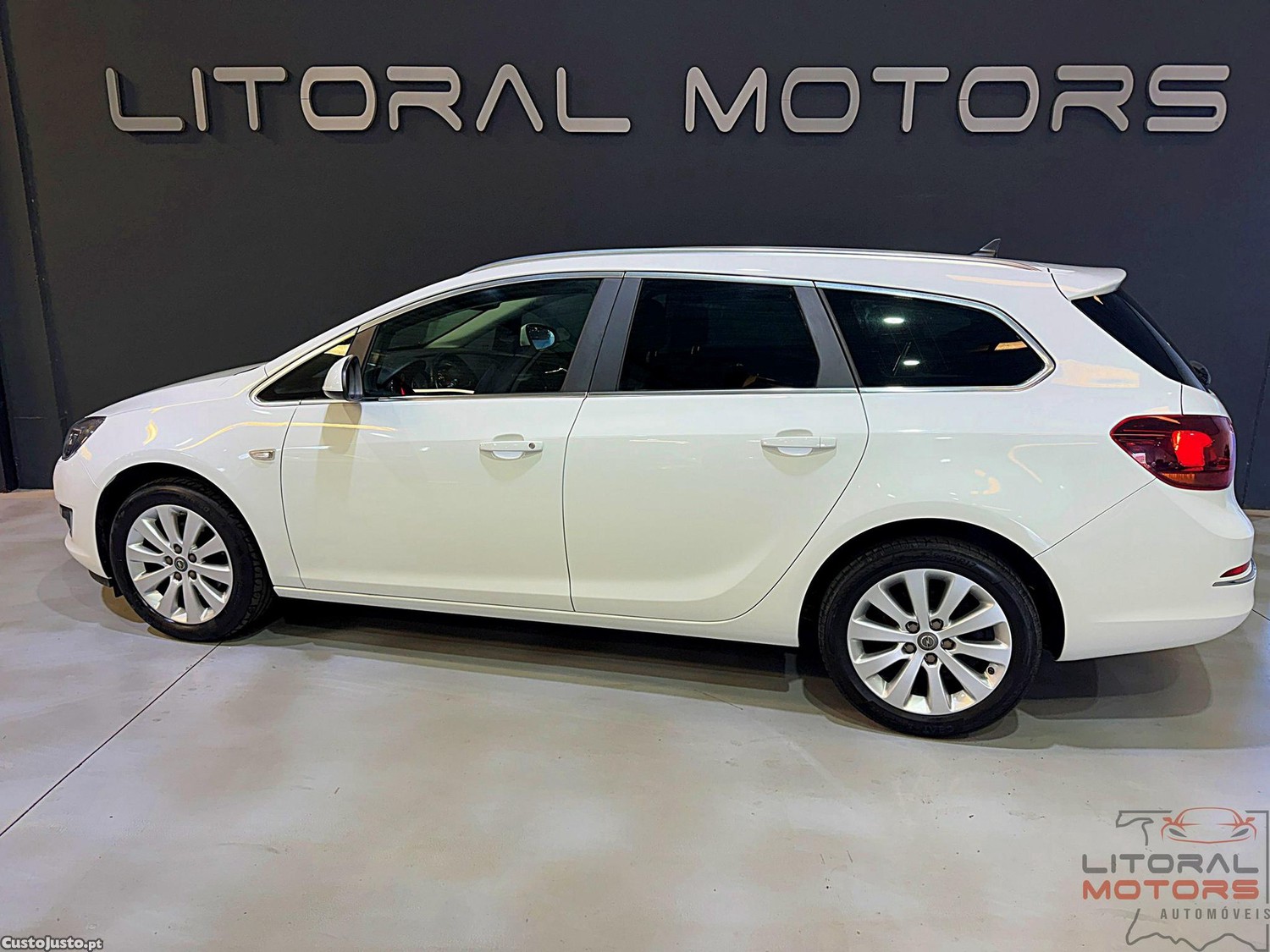 Opel Astra Sports Tourer 1.6 CDTI Innovation S/S — fotografia 19