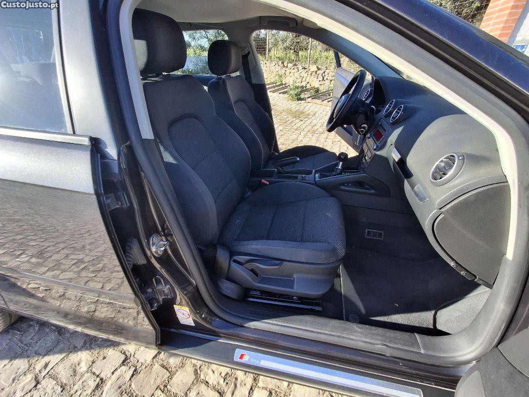 Audi A3 1.9 TDI Sportback — fotografia 6