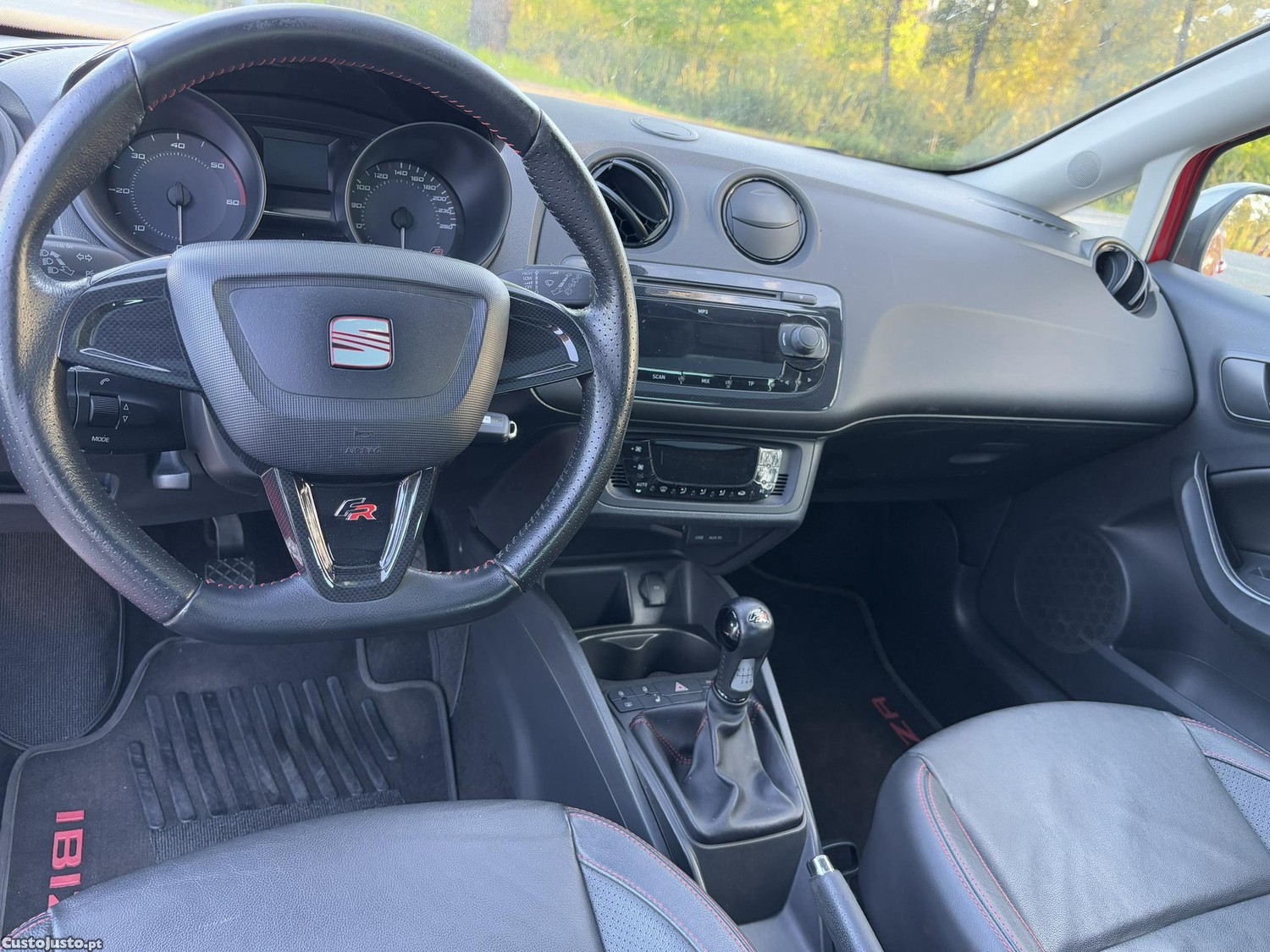 SEAT Ibiza 2.0TDI FR 143cv — fotografia 3