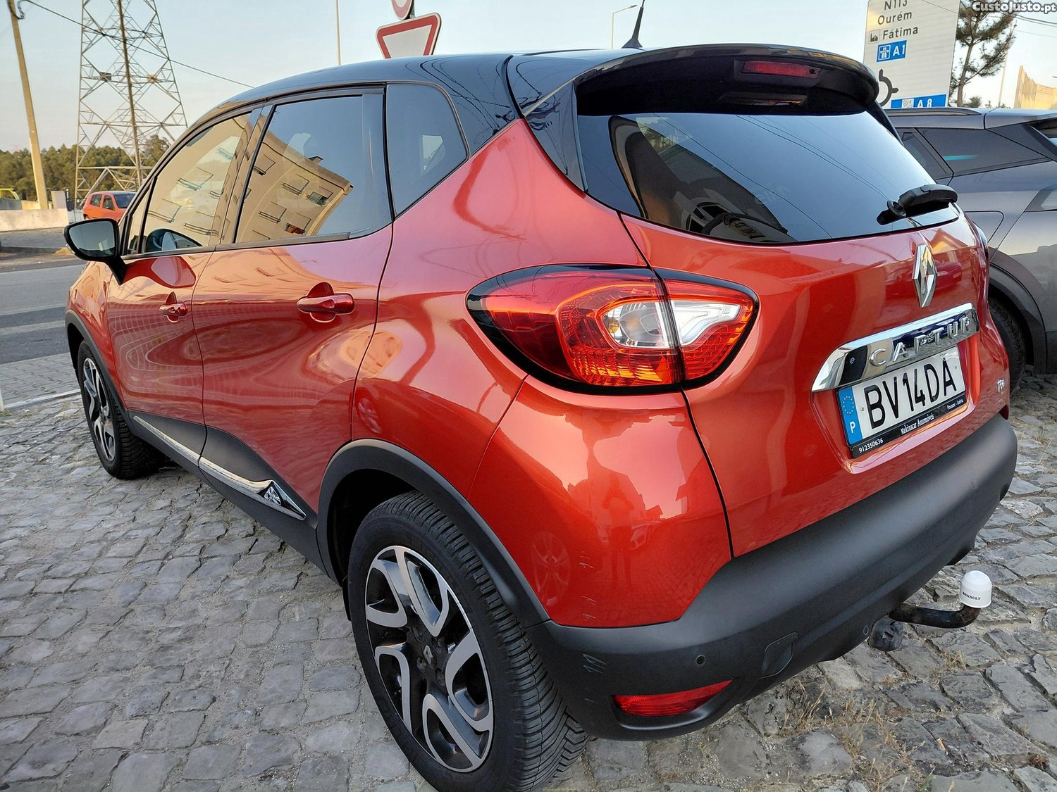 Renault Captur 0.90  90 cv - 16 foto 3