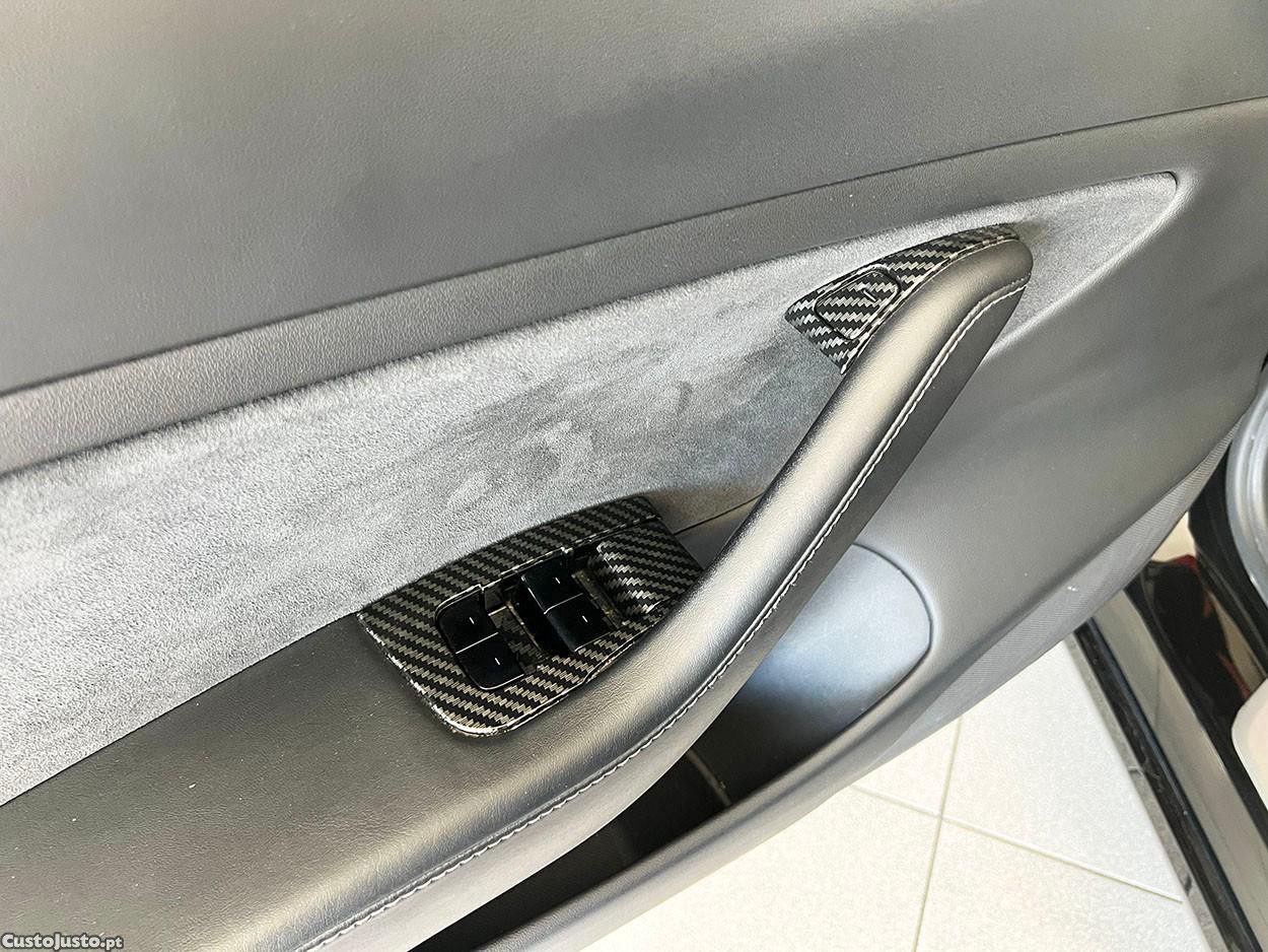 Tesla Model 3 Performance Dual Motor AWD — fotografia 3