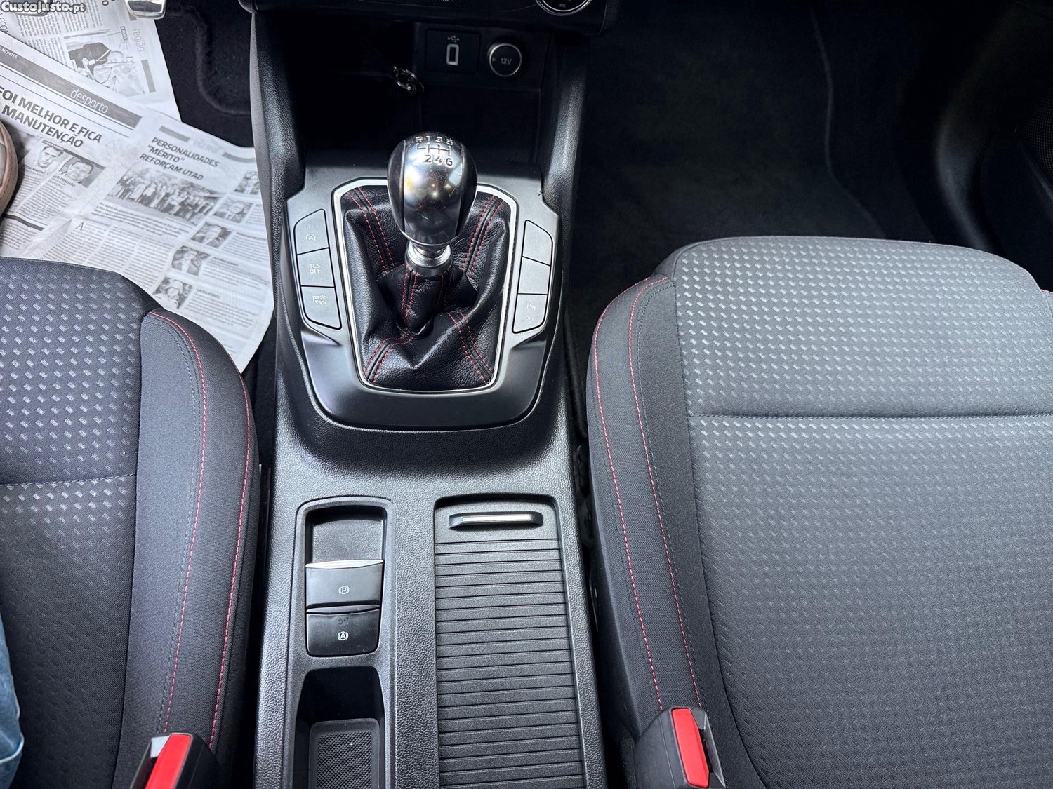 Ford Focus SW 1.5 TDCi EcoBlue ST-Line — fotografia 2