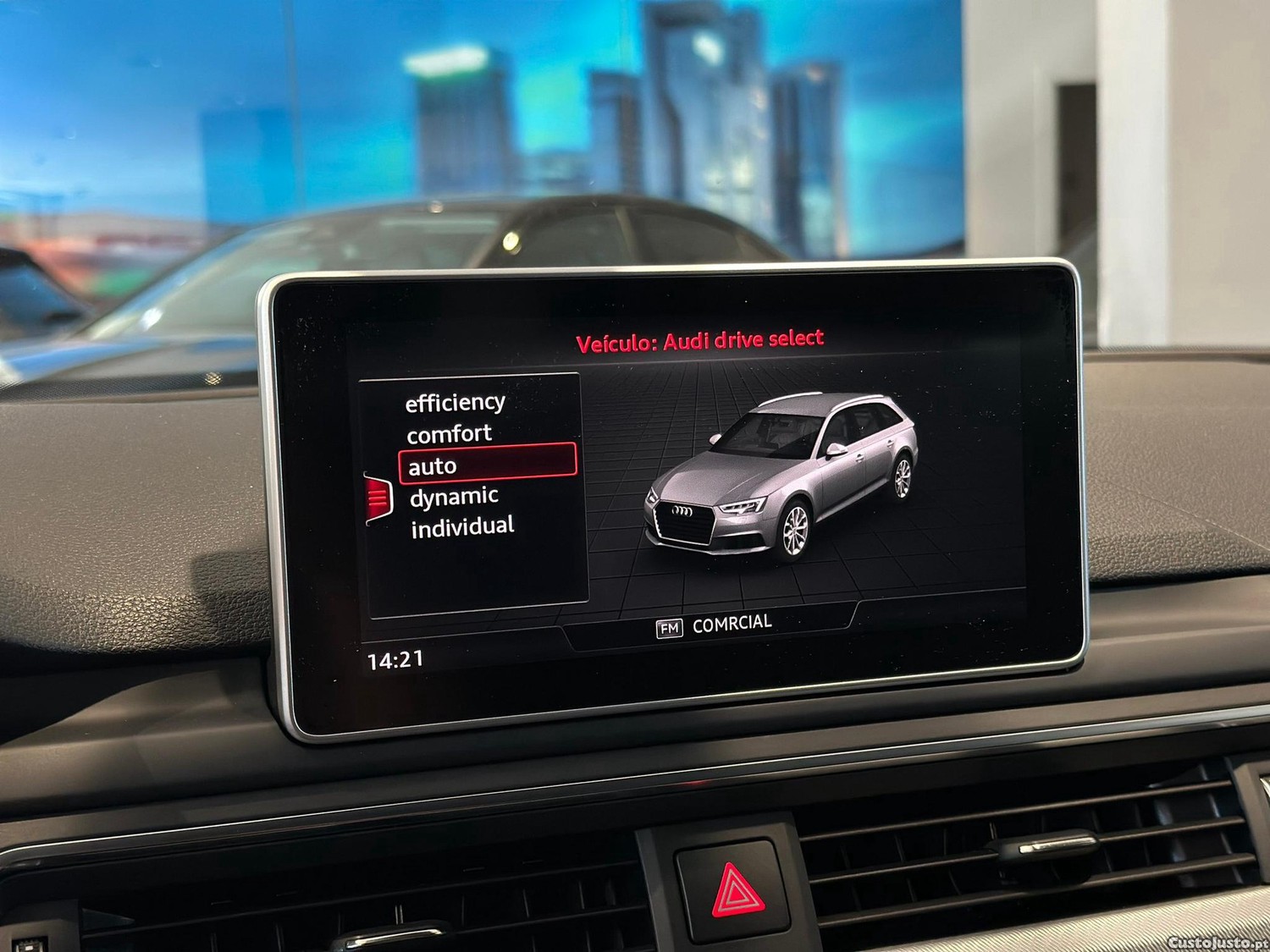 Audi A4 Avant 2.0 TDI multitronic Business Line S-line — fotografia 9