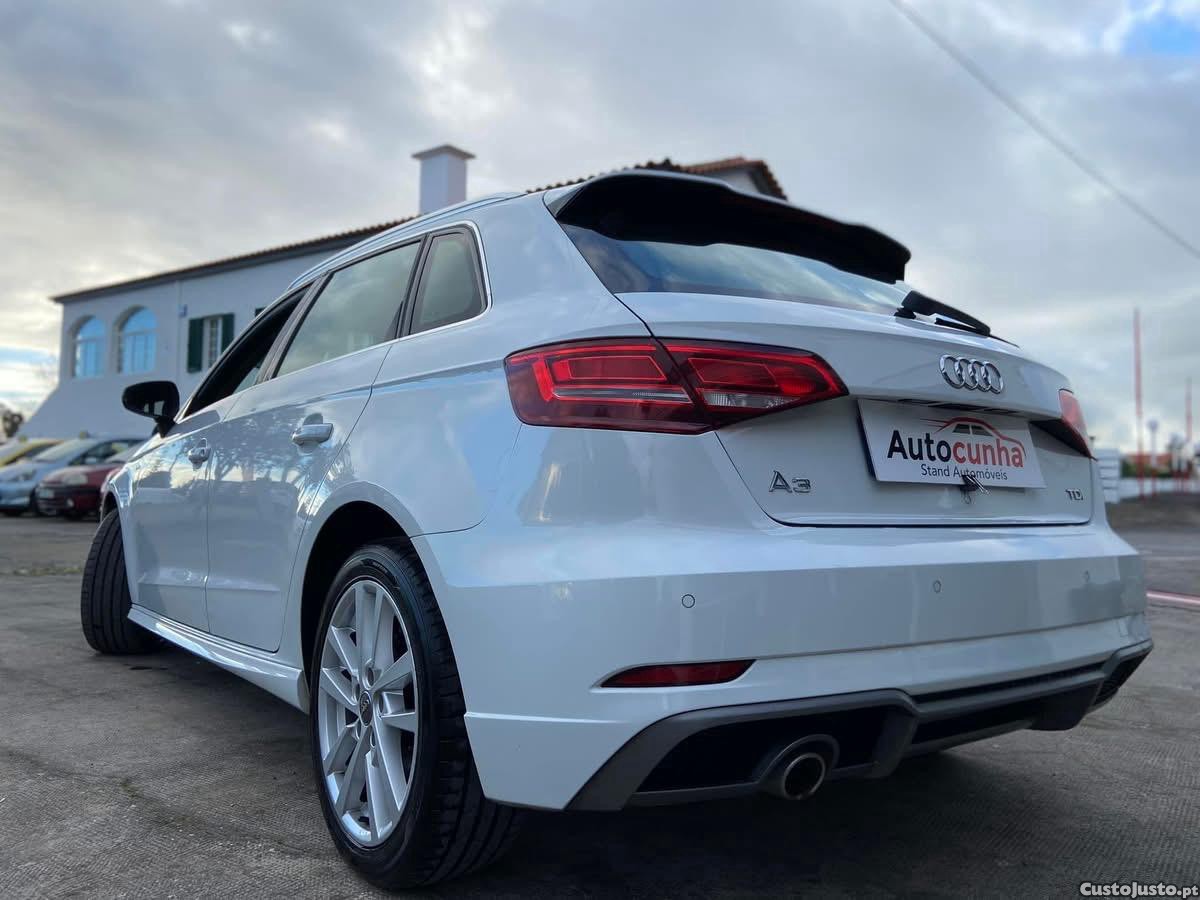Audi A3 SPORTBACK 1.6 TDI S-Line - 17 — photo 2