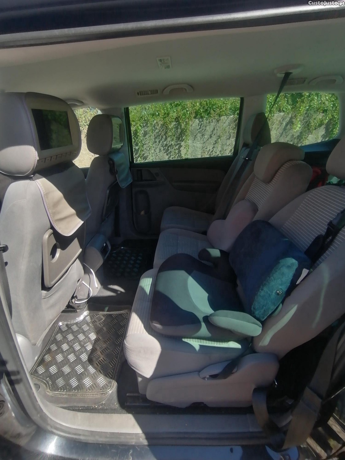 Seat Alhambra STYLE — photo 3