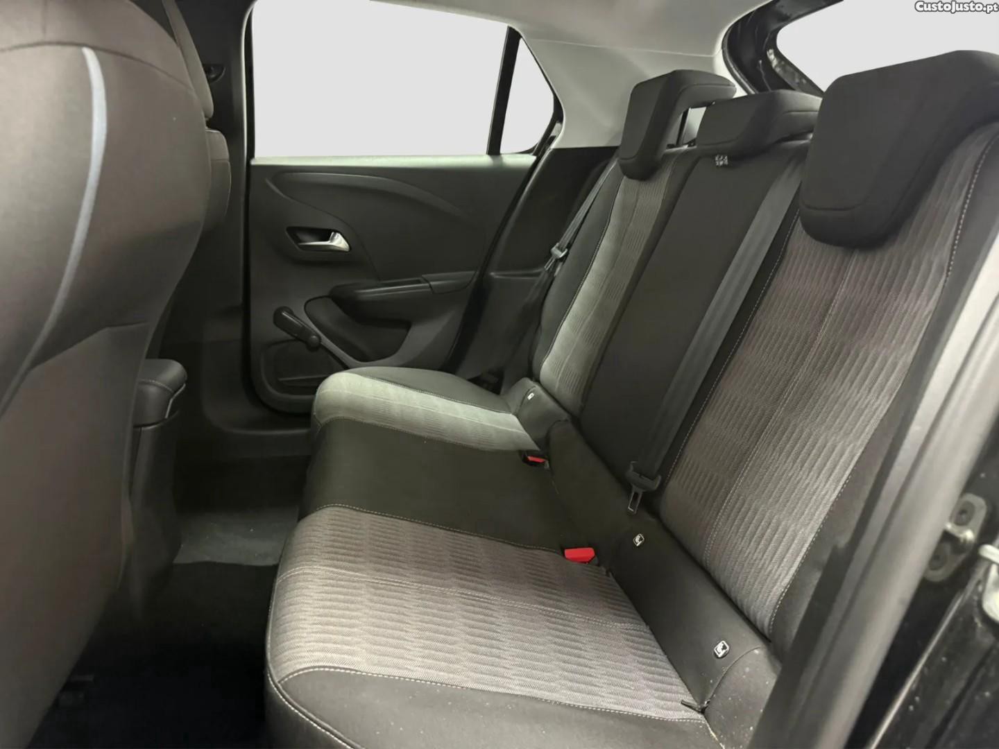 Opel Corsa 1.2 Turbo Edition — fotografia 2