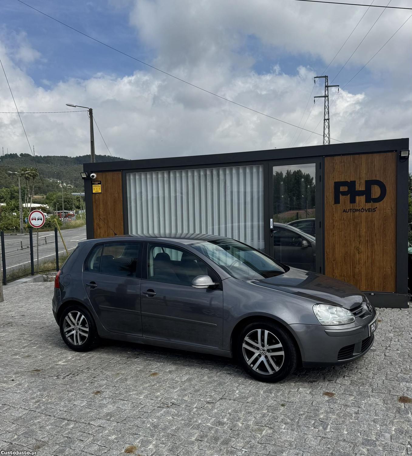 VW Golf 1900 TDI - 09 — photo 5