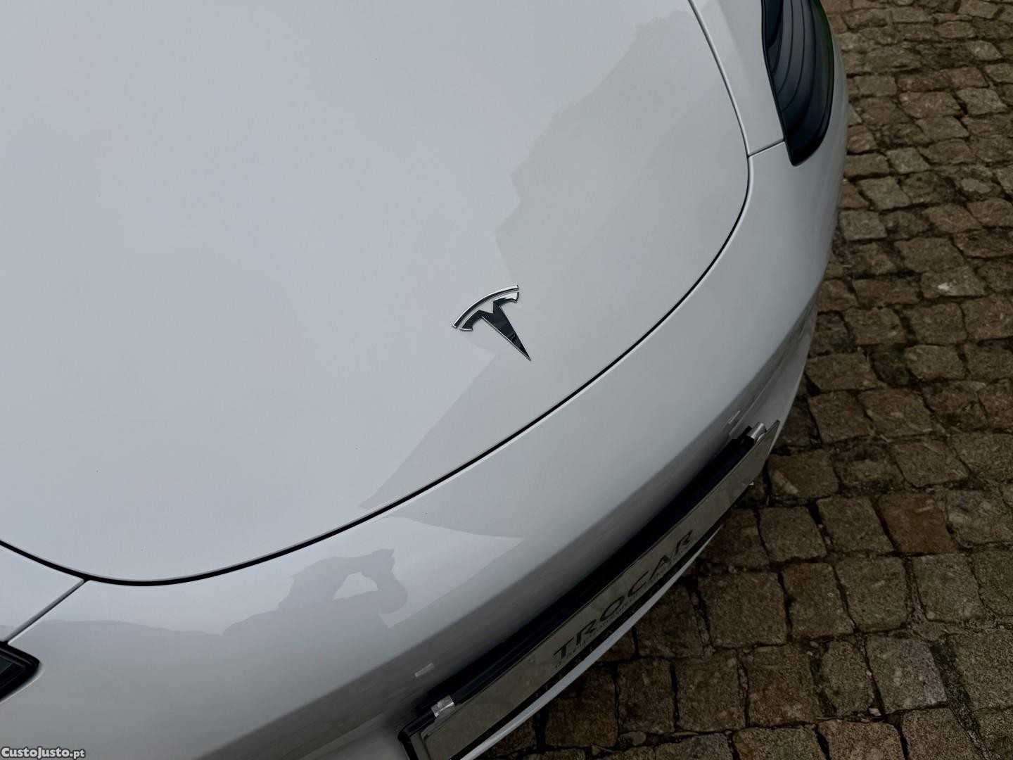Tesla Model 3 Standard Range Plus RWD — fotografia 23