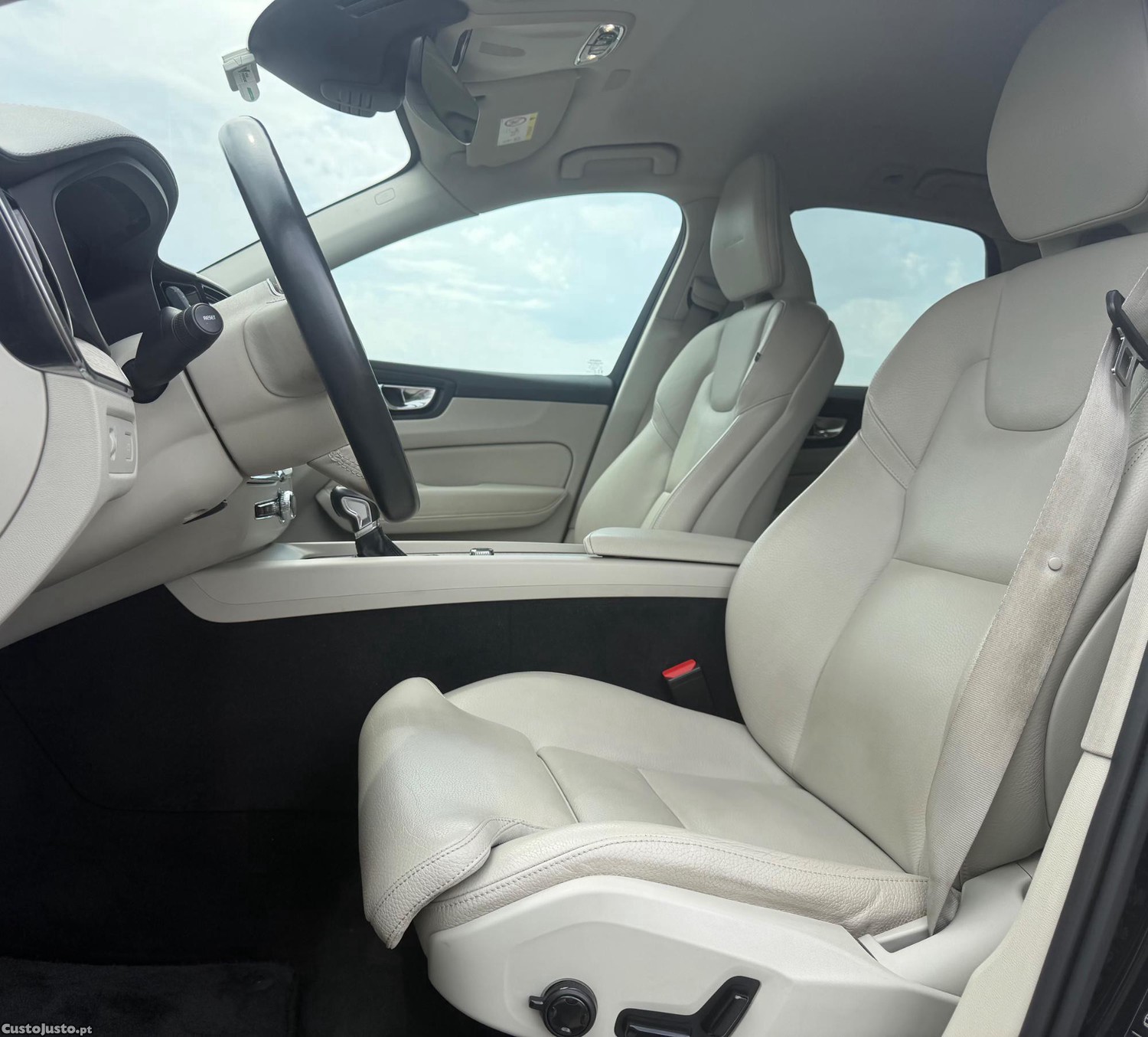 Volvo XC 60 2.0 D4 Inscription Geartronic 190cv — fotografia 10