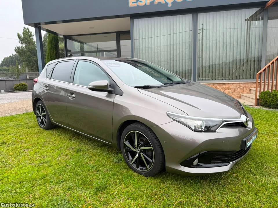 Toyota Auris 1.4 D4D SPORT — fotografia 16