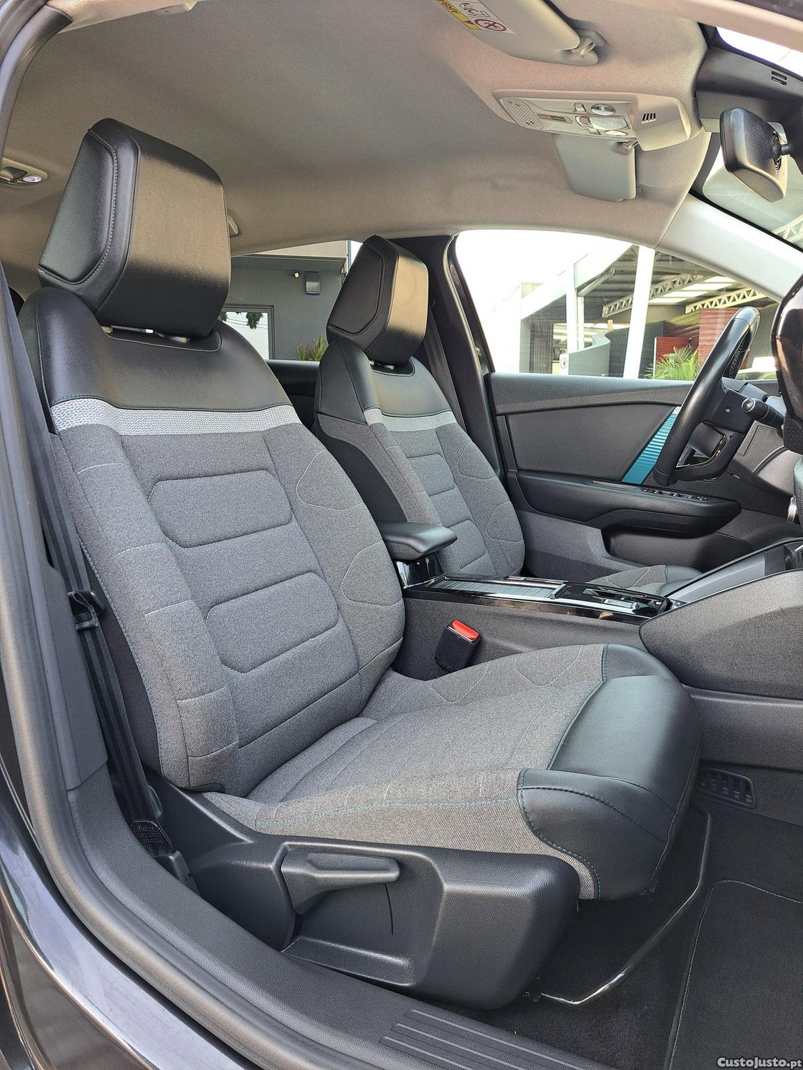 Citroën e-C4 50 kWh Feel Pack — fotografia 7