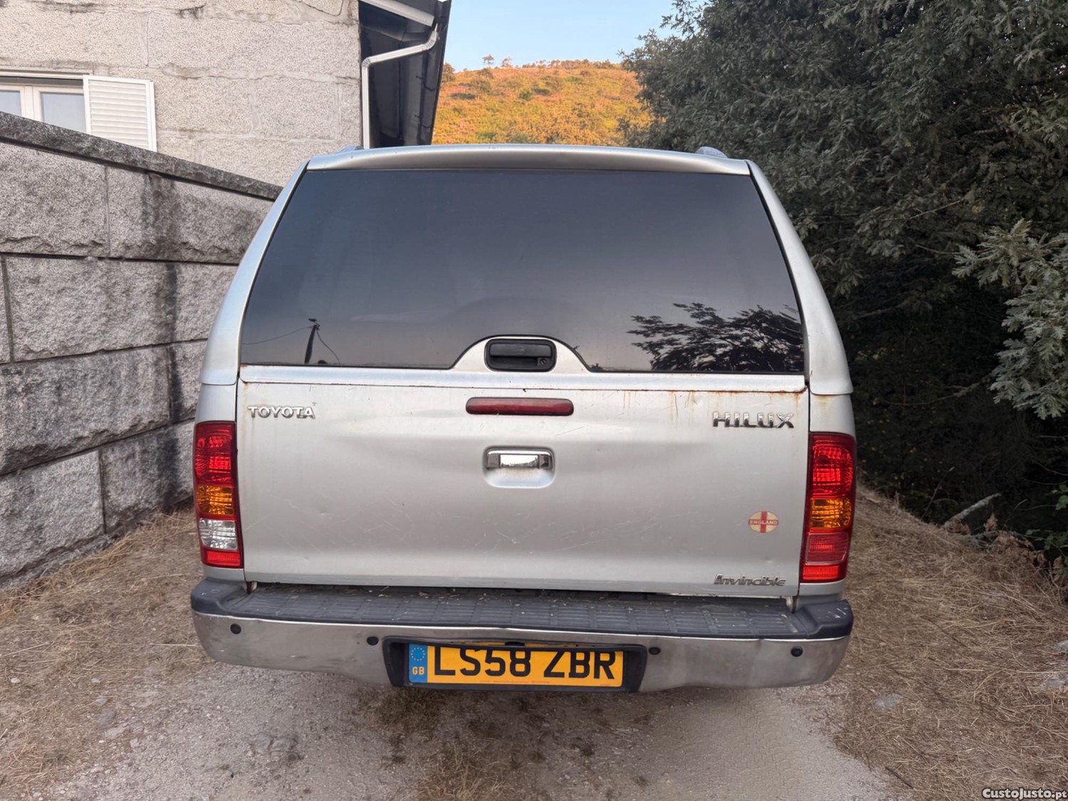 Toyota Hilux Invincible D4D 170 Auto — fotografia 8