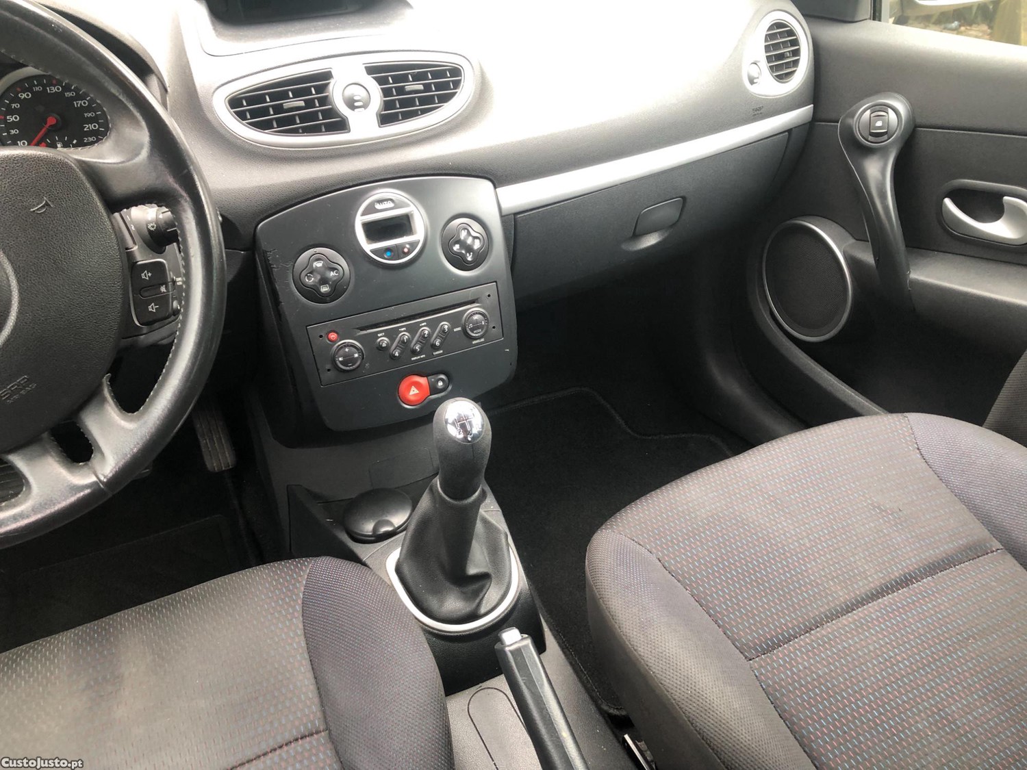 Renault Clio 1.2 — fotografia 3