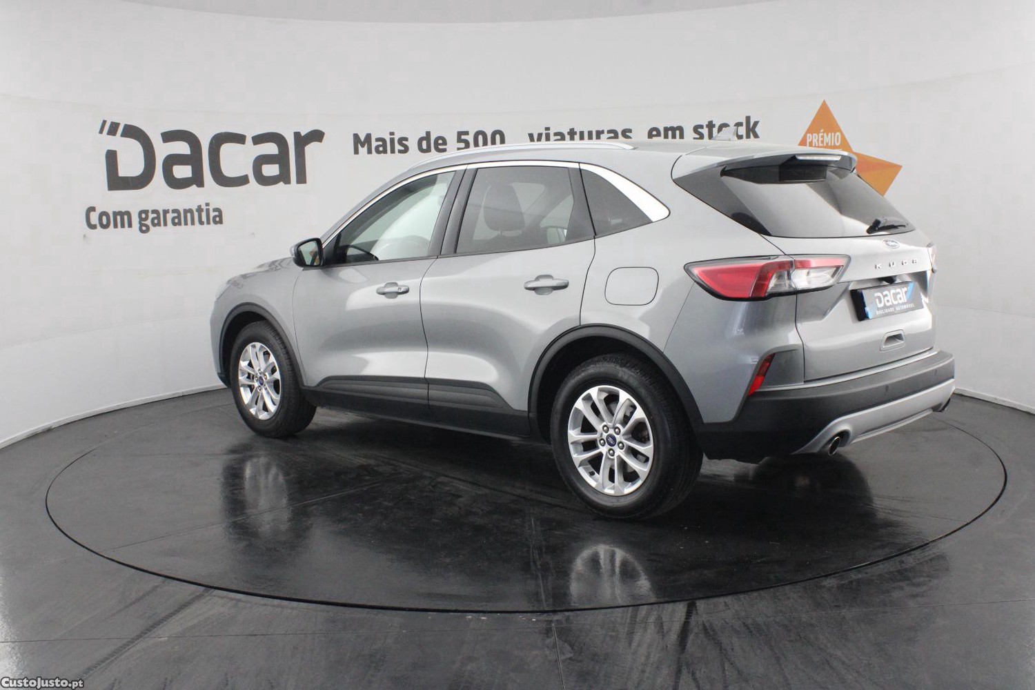 Ford Kuga 1.5 TDCI ECOBLUE TITANIUM — fotografia 31
