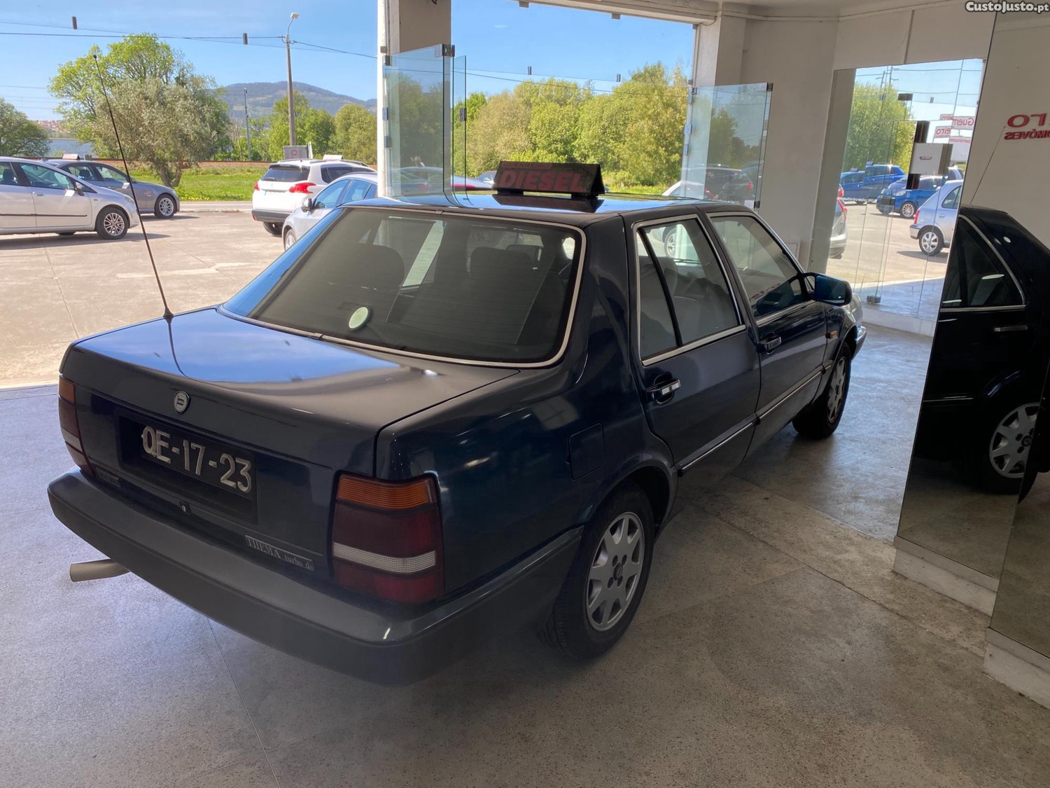 Lancia Thema 2.5 Turbo Diesel — photo 4