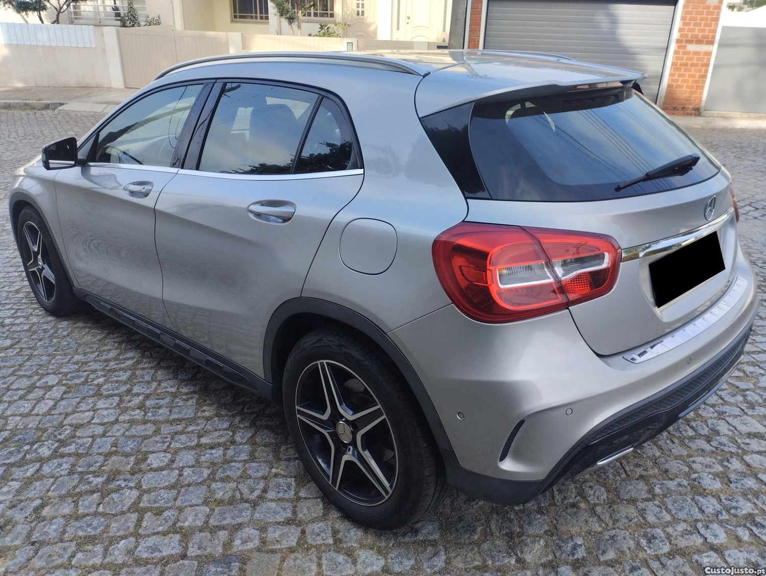 Mercedes-Benz GLA 180 CDI - PACK AMGLINE - NACIONAL - C/ Garantia - Distribuição Mudada — fotografia 21