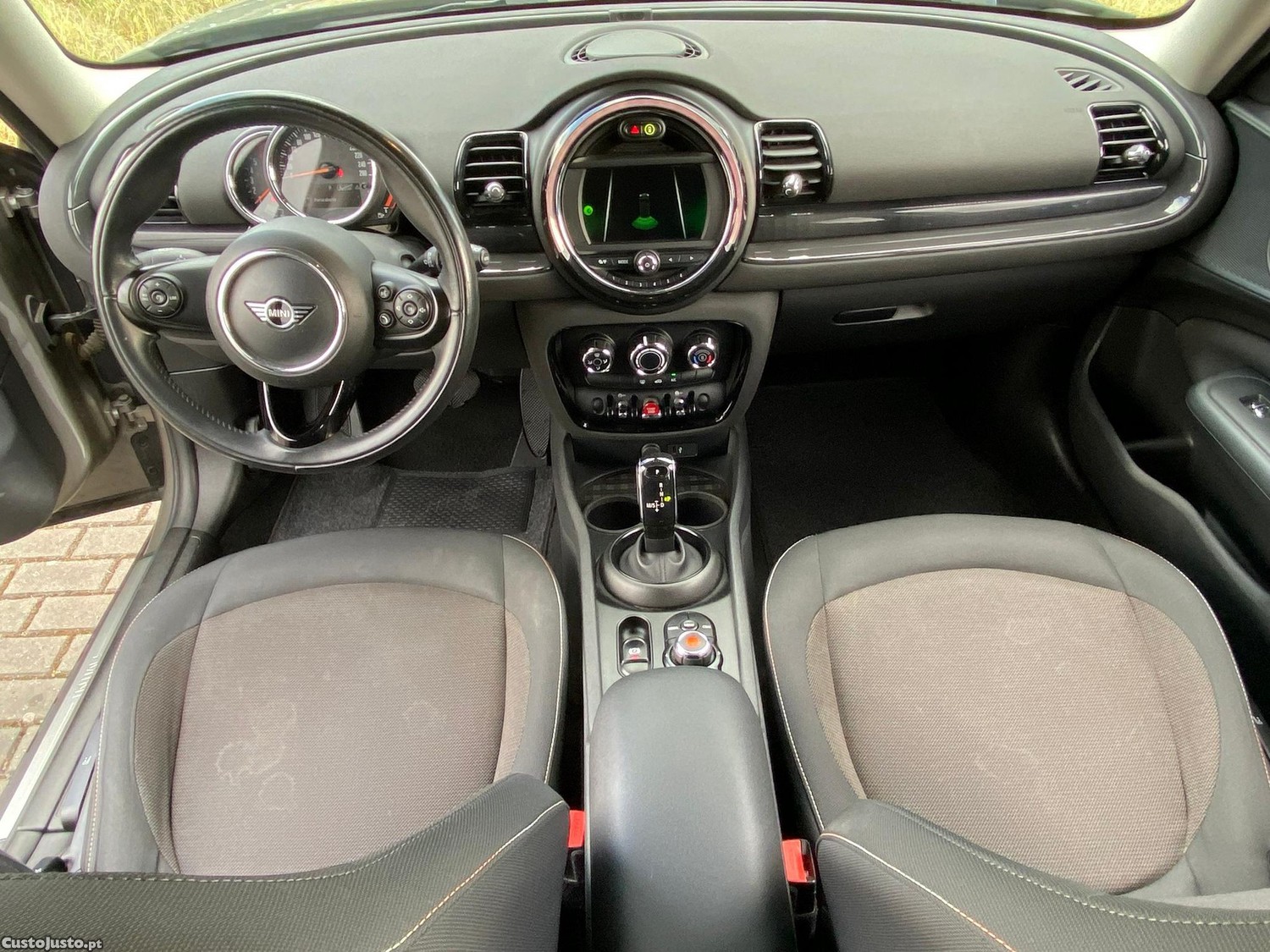 MINI Clubman Cooper D Auto — fotografia 10