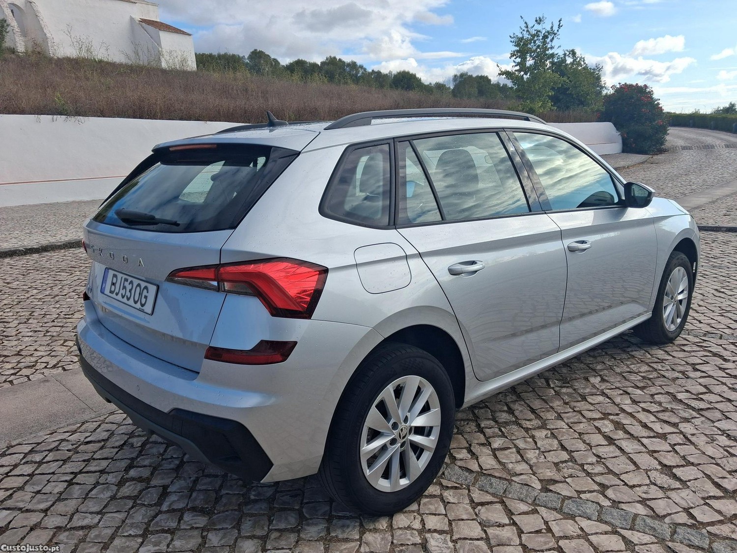 Skoda Kamiq 1.0 TSI Style — fotografia 24