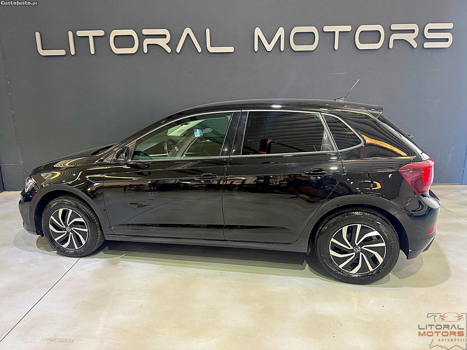 Volkswagen Polo 1.0 TSI Urban DSG — fotografia 19