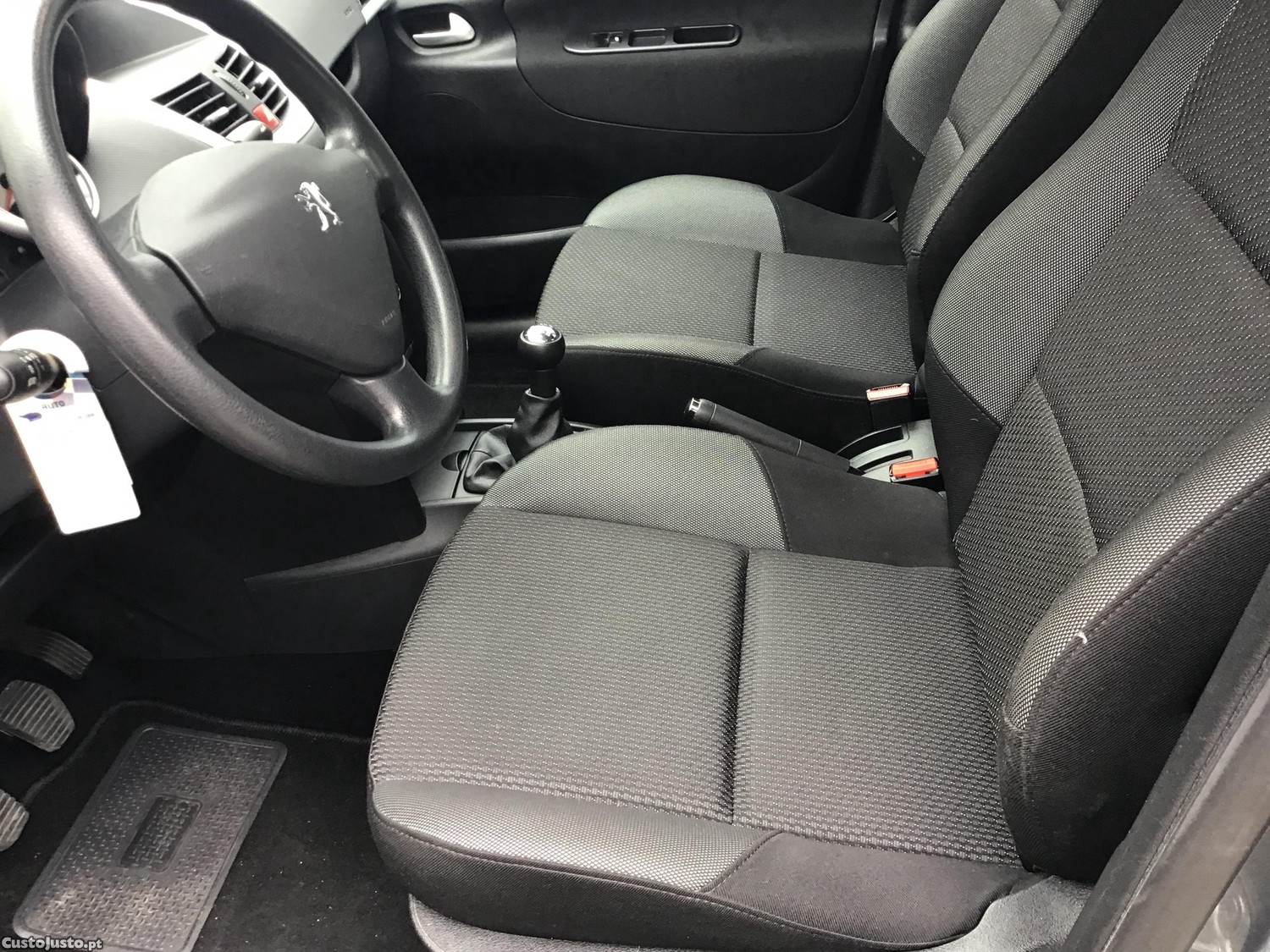 Peugeot 207 Millesim200 - 10 — photo 5