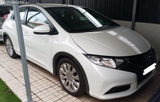 Honda Civic 5P 1.6 I-Dtec — fotografia 4