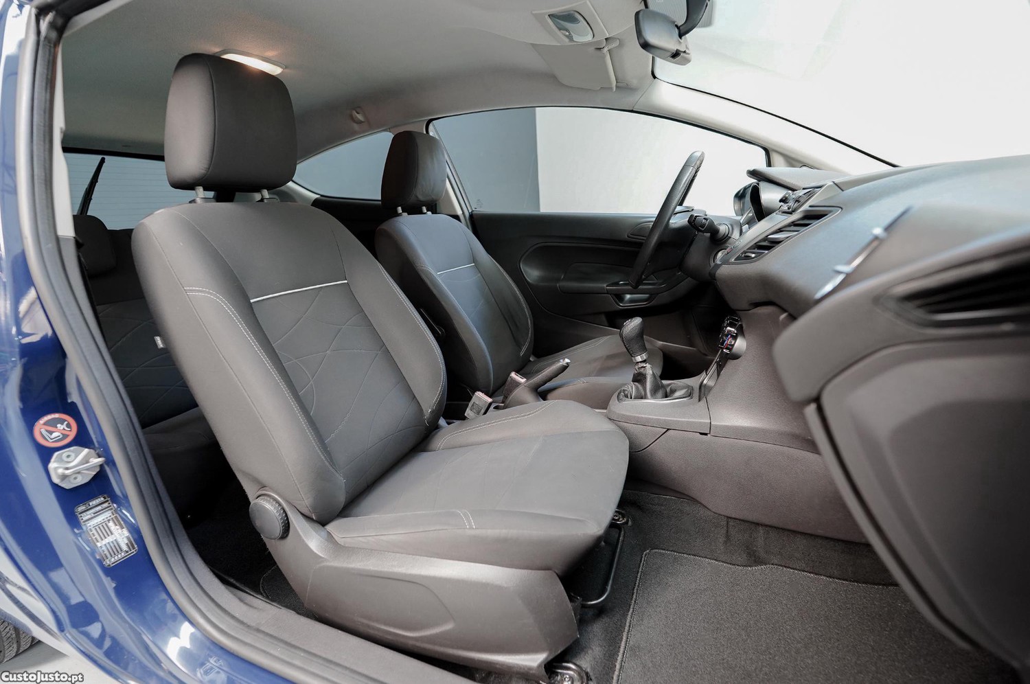 Ford Fiesta Trend 1.5 TDCI — fotografia 16