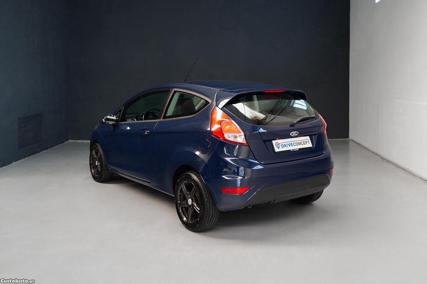 Ford Fiesta Trend 1.5 TDCI — fotografia 17