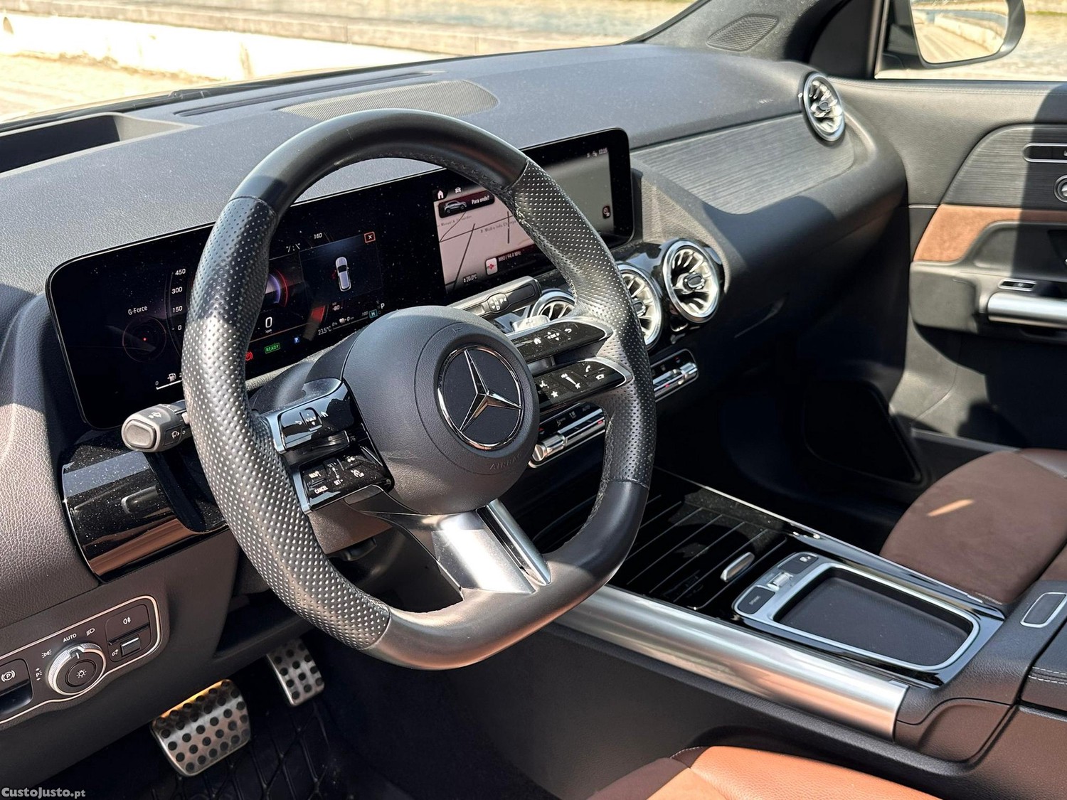 Mercedes-Benz GLA 250 e AMG Line — fotografia 3