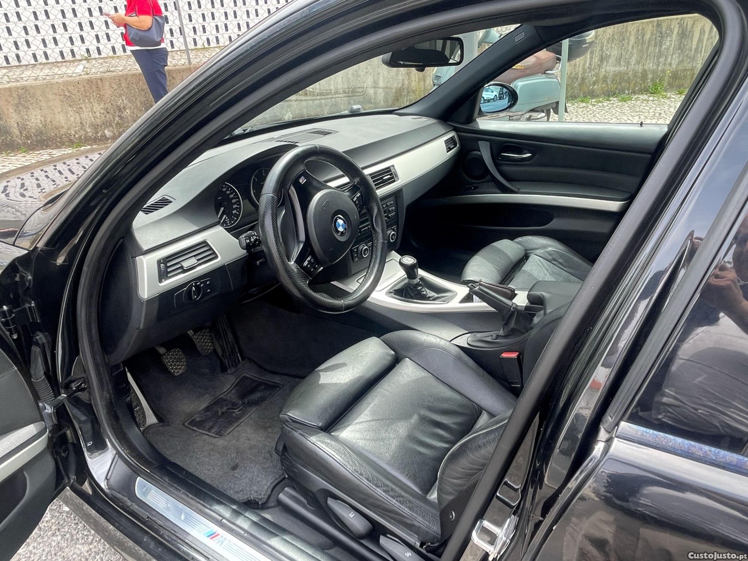 BMW 320 touring — fotografia 4
