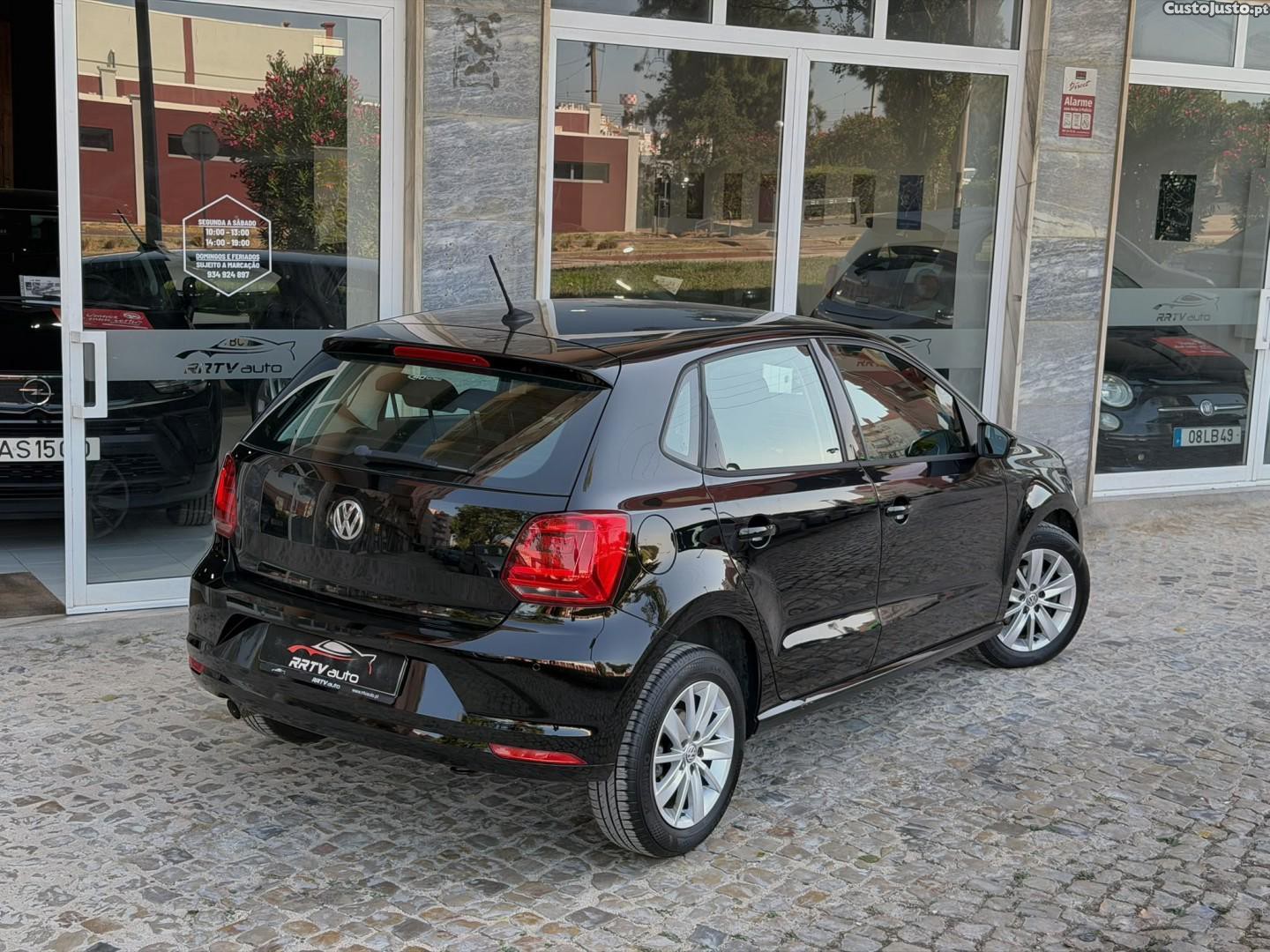 Volkswagen Polo 1.4 TDI Lounge — fotografia 20