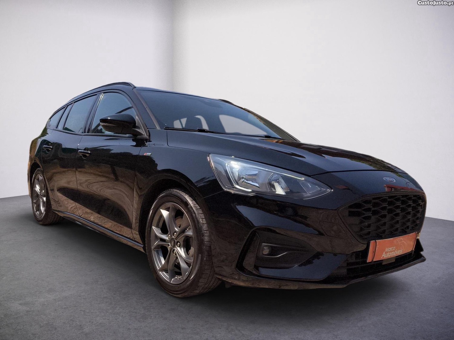 Ford Focus SW 1.5 TDCi EcoBlue ST-Line — fotografia 10