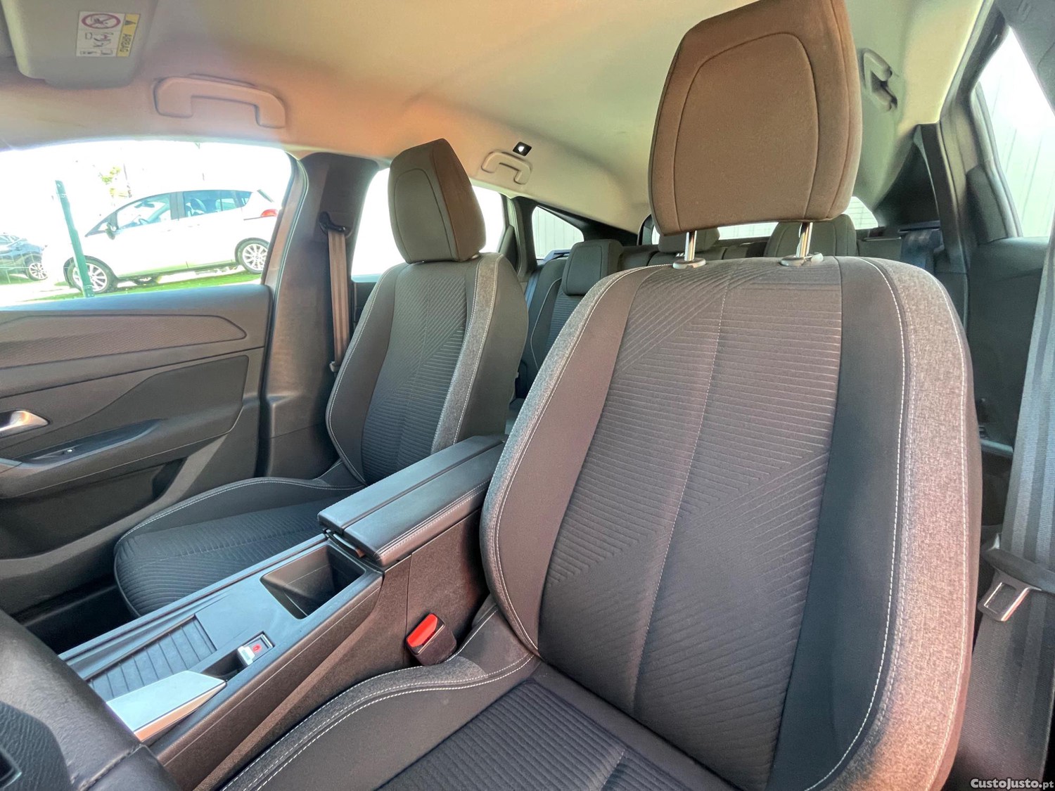 Peugeot 308 Allure — fotografia 6