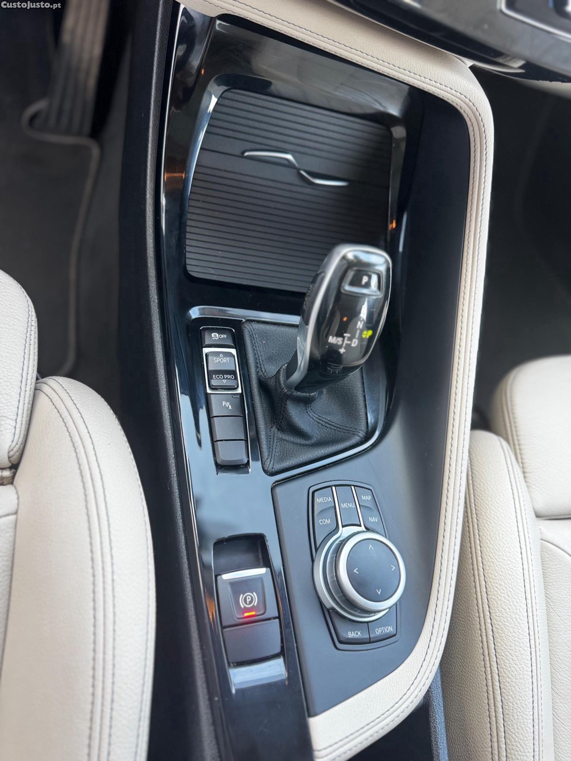 BMW X2 1.8 i — fotografia 2