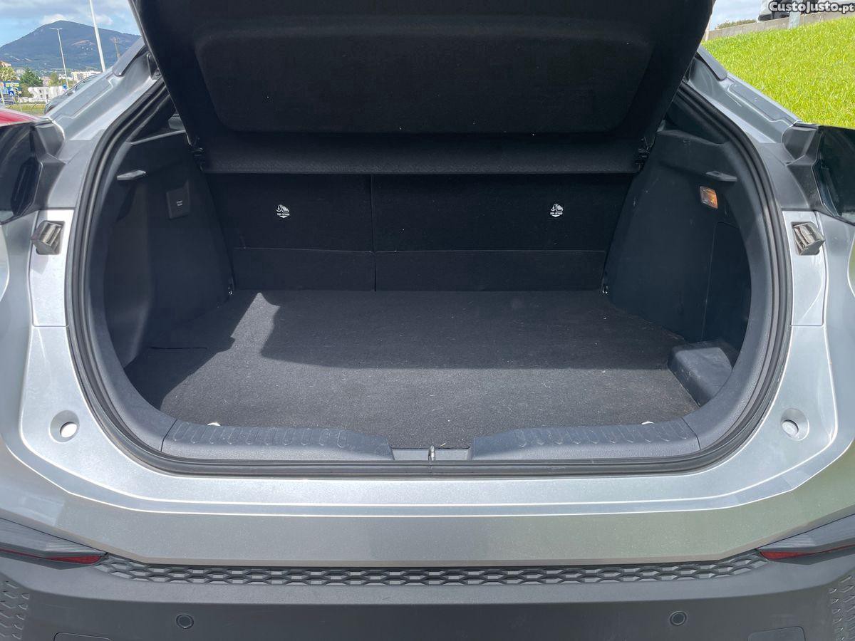 Toyota C-HR 2.0 HDF Plug-in Square Collection — fotografia 7
