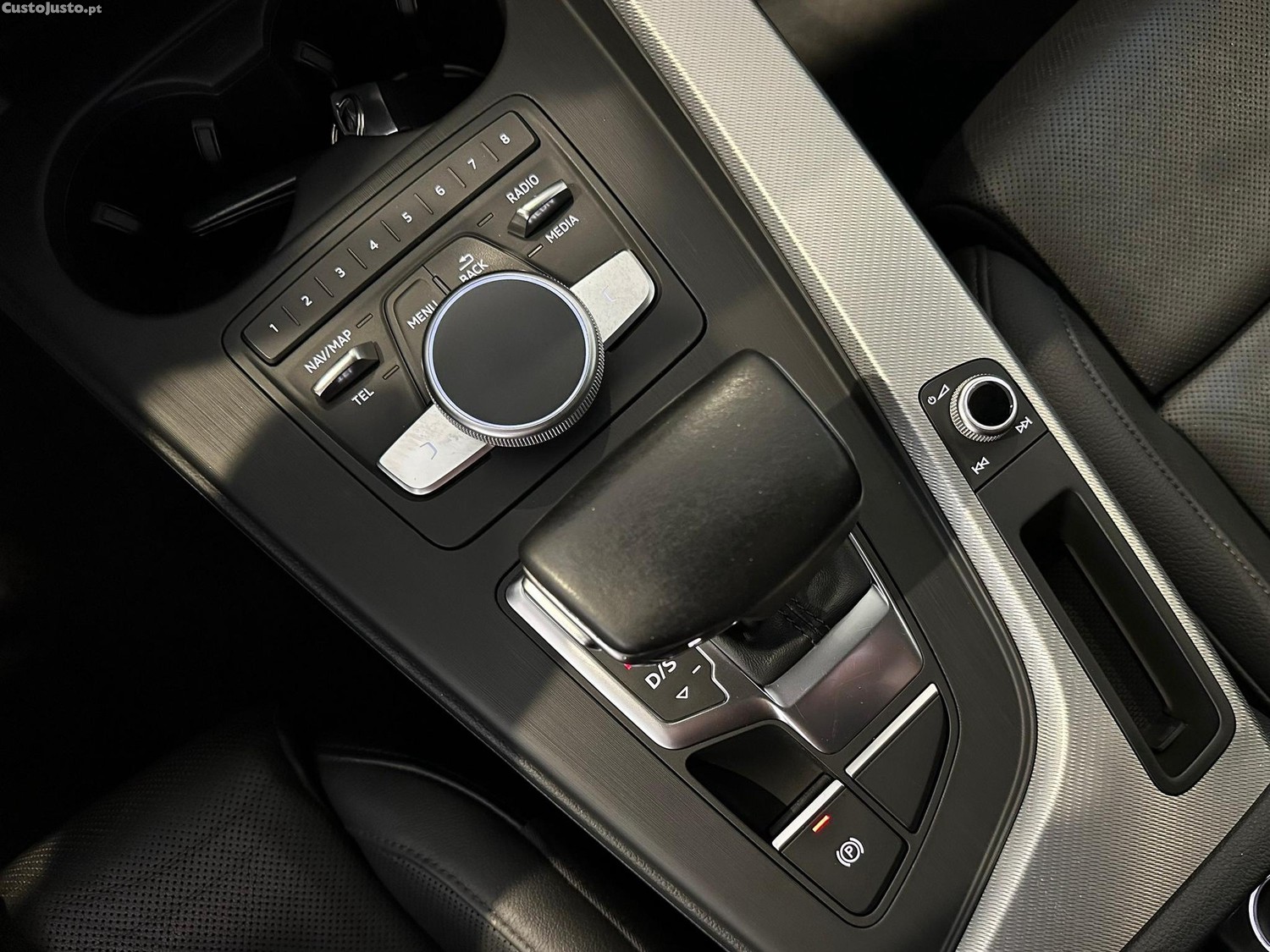 Audi A4 Avant 2.0 TDI multitronic Business Line S-line — fotografia 5