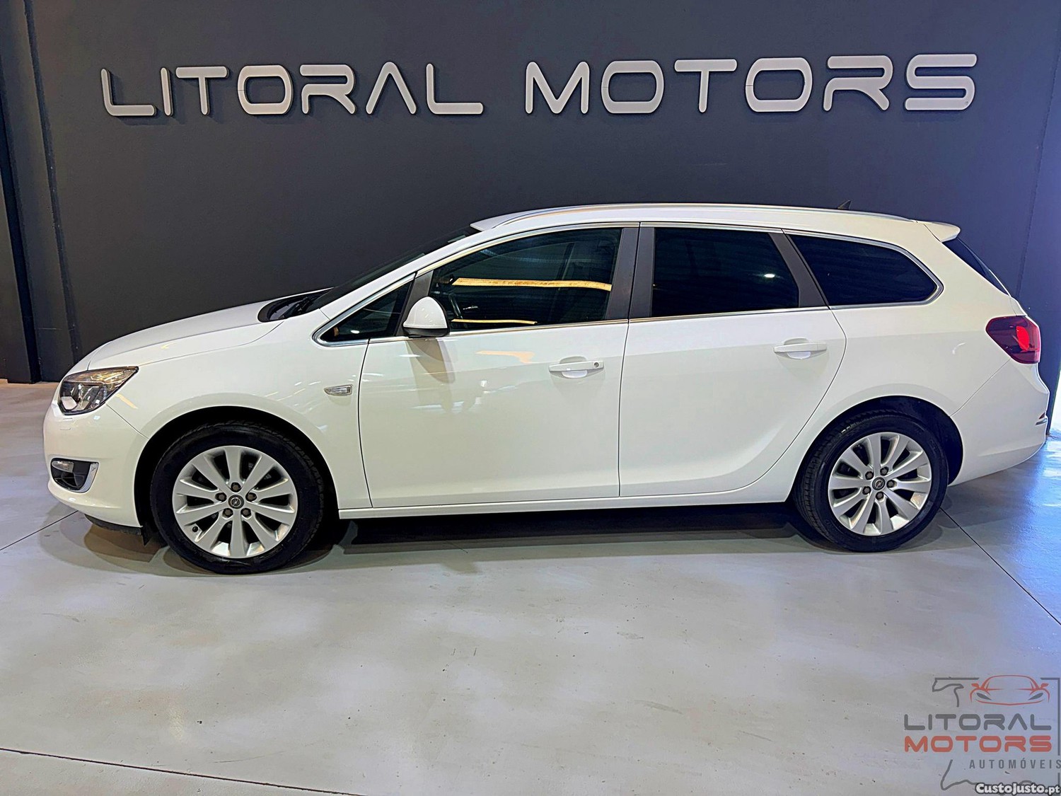 Opel Astra Sports Tourer 1.6 CDTI Innovation S/S — fotografia 20