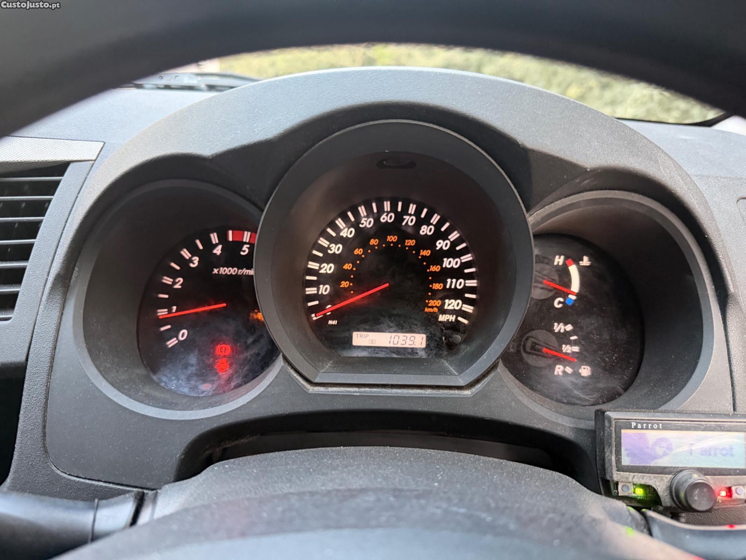 Toyota Hilux Invincible D4D 170 Auto — fotografia 9
