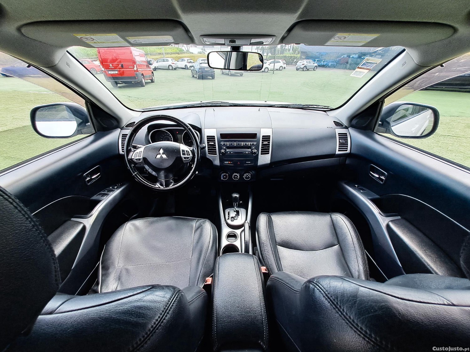 Mitsubishi Outlander 2.4 MIVEC 170CV GASOLINA 2011 — fotografia 13