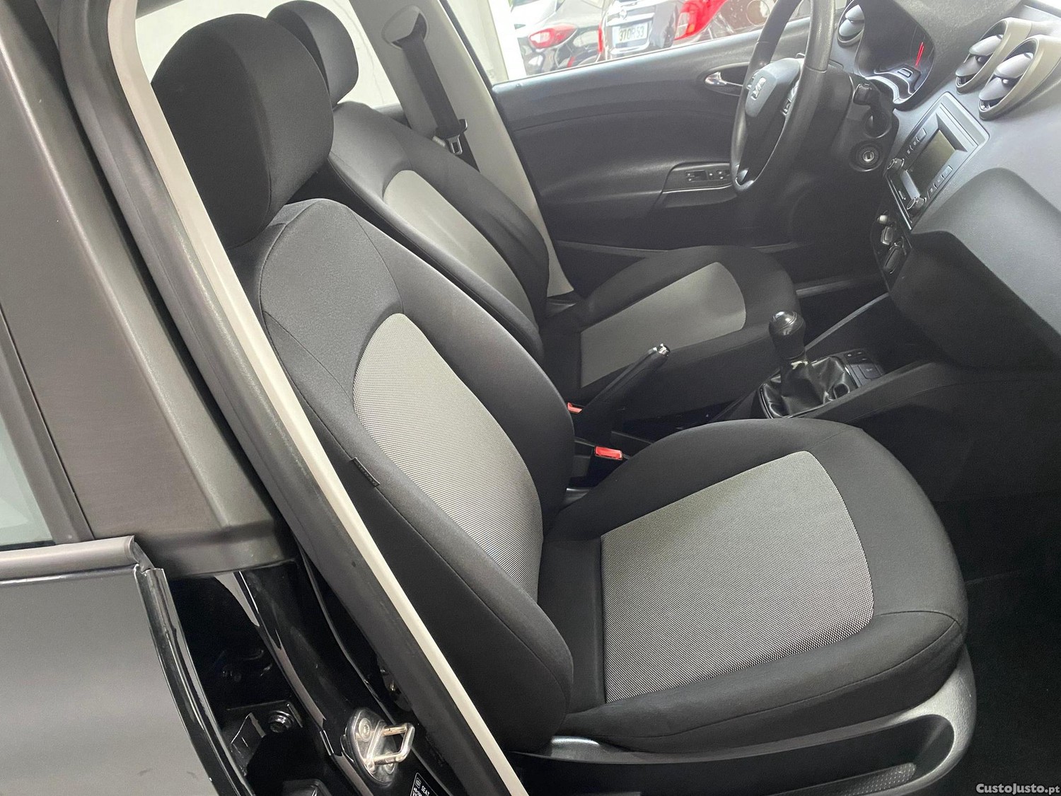 SEAT Ibiza 1.4 TDi Style — fotografia 7