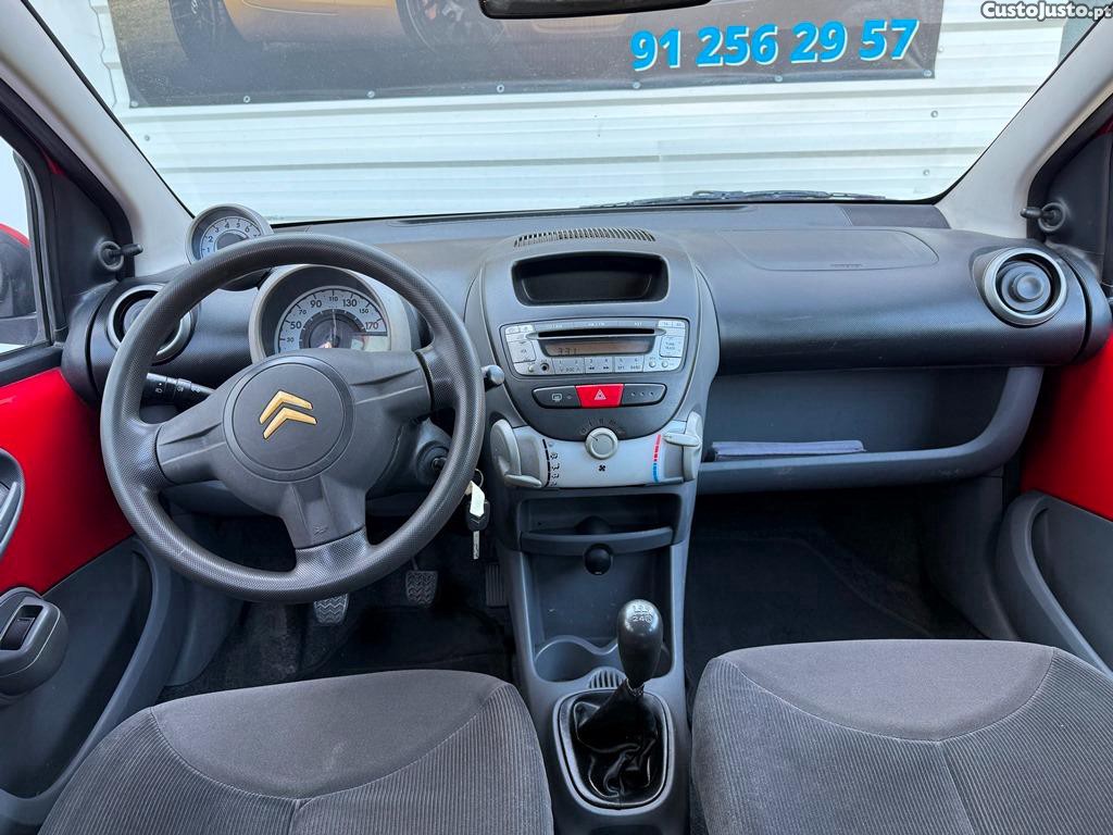 Citroën C1 1.0i 8v 60cv Motor Toyota 08/2006 — fotografia 4
