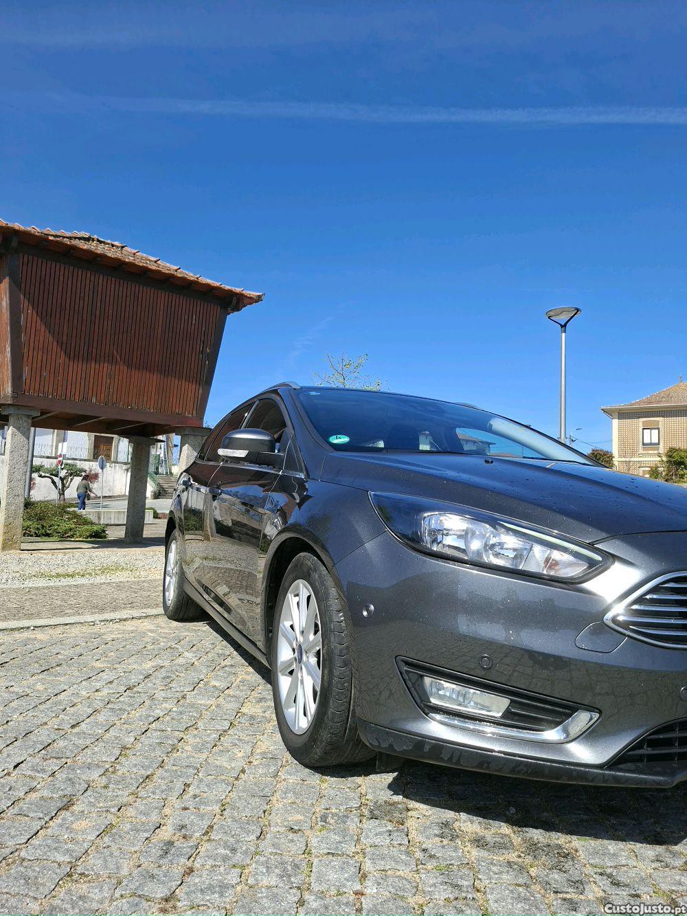 Ford Focus Sw Tittanium — fotografia 9