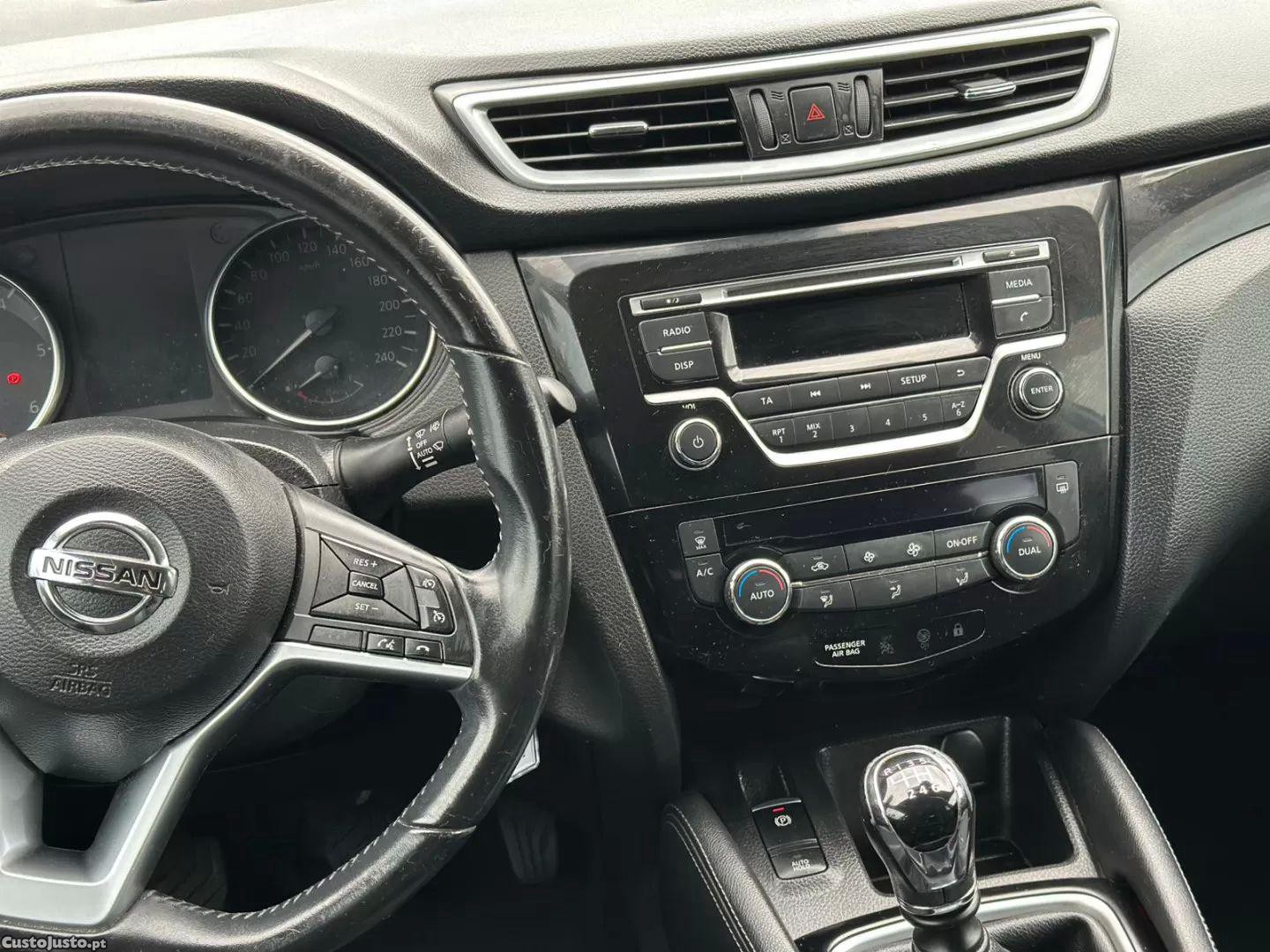 Nissan Qashqai 1.5 dci acenta — fotografia 3